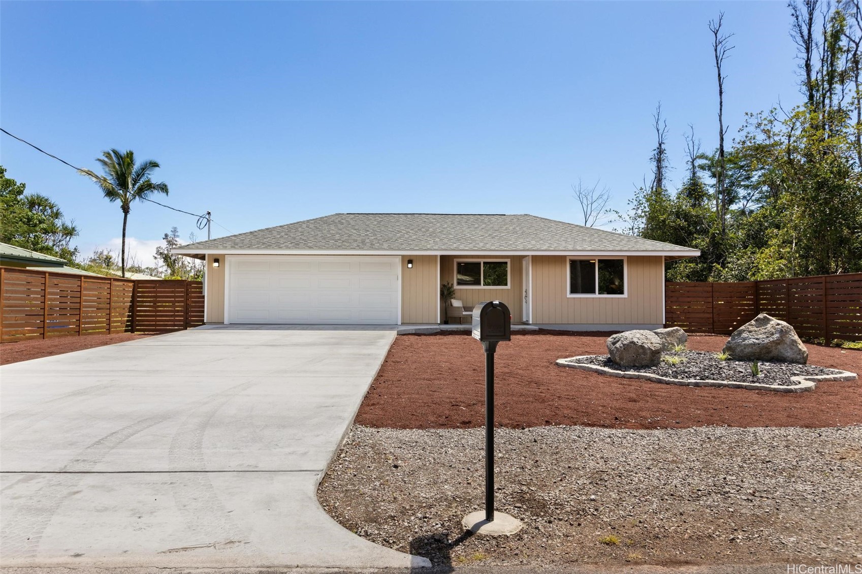 15 Manini St Property Photo 1