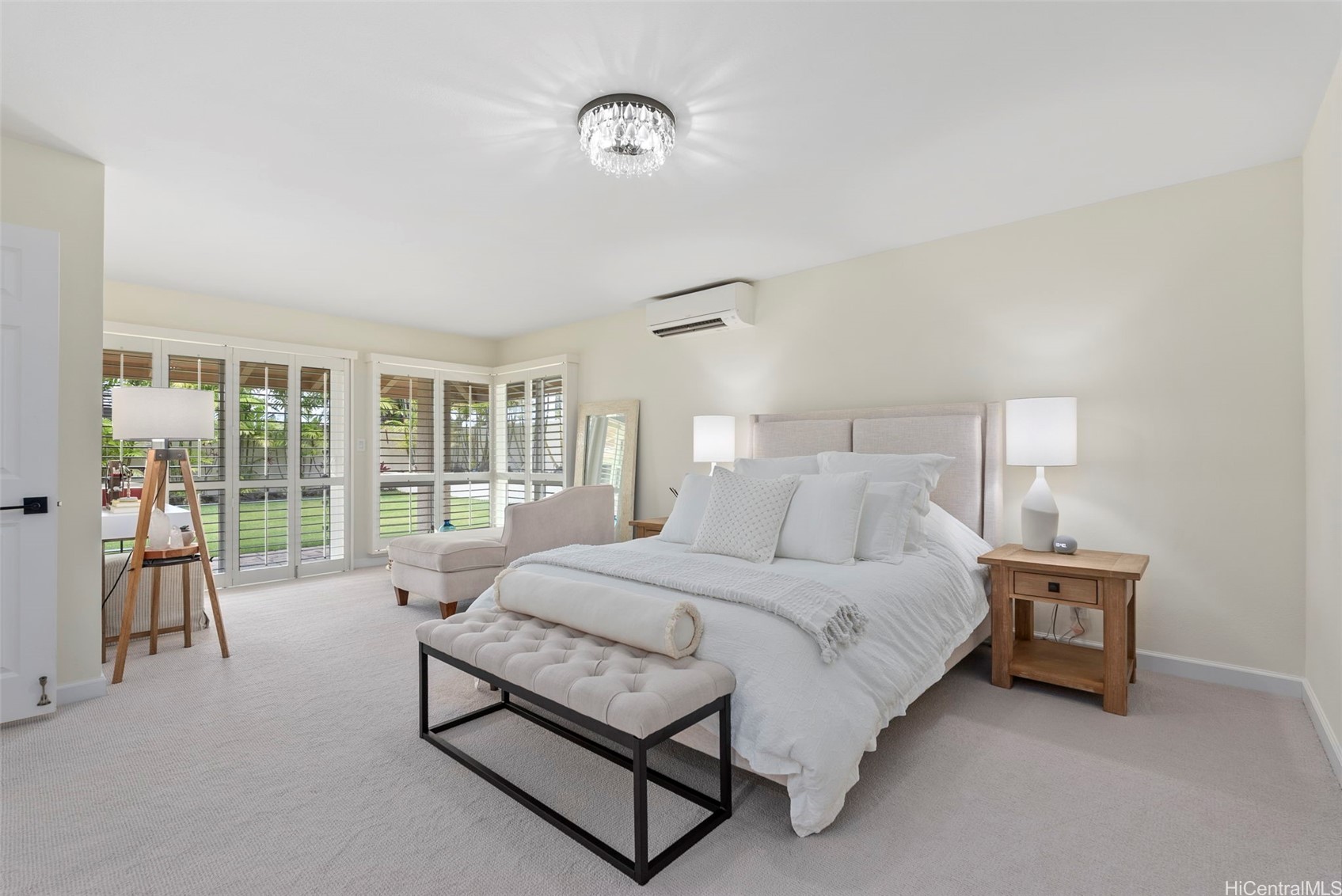 1016 Laukupu Way Property Photo 10