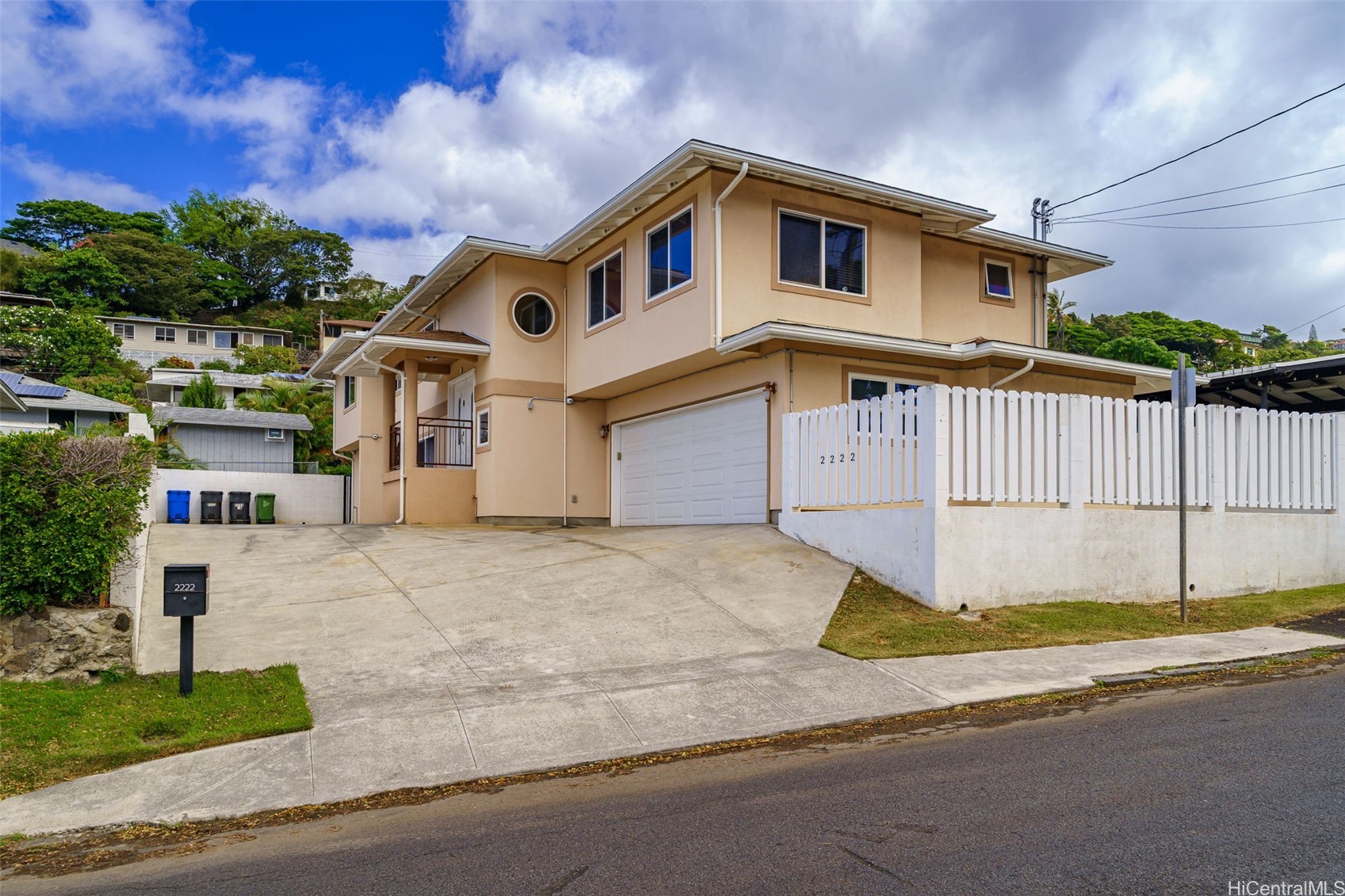 2222 Mahalo Street Property Photo 1