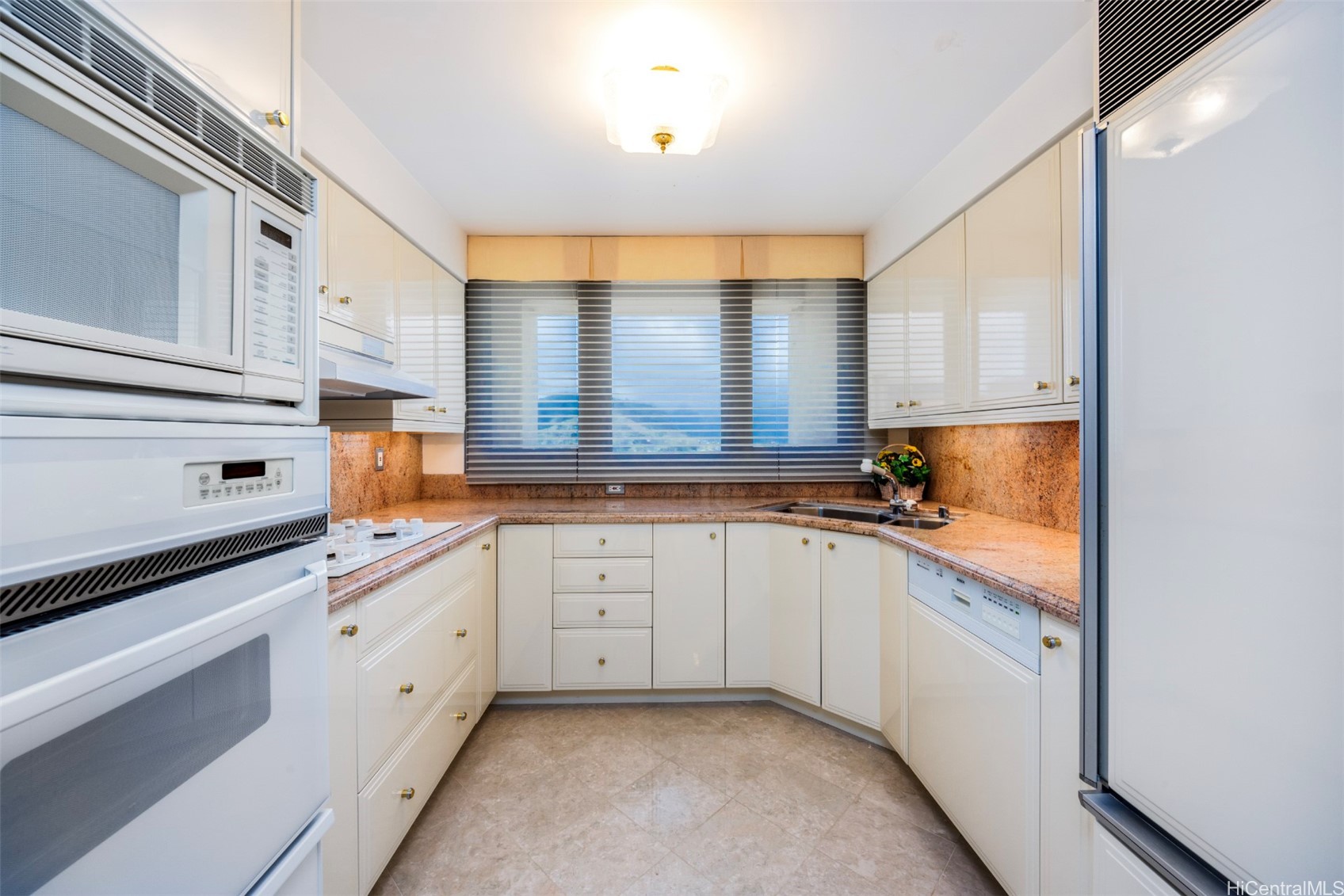 1650 Ala Moana Boulevard 3901 Property Photo 11