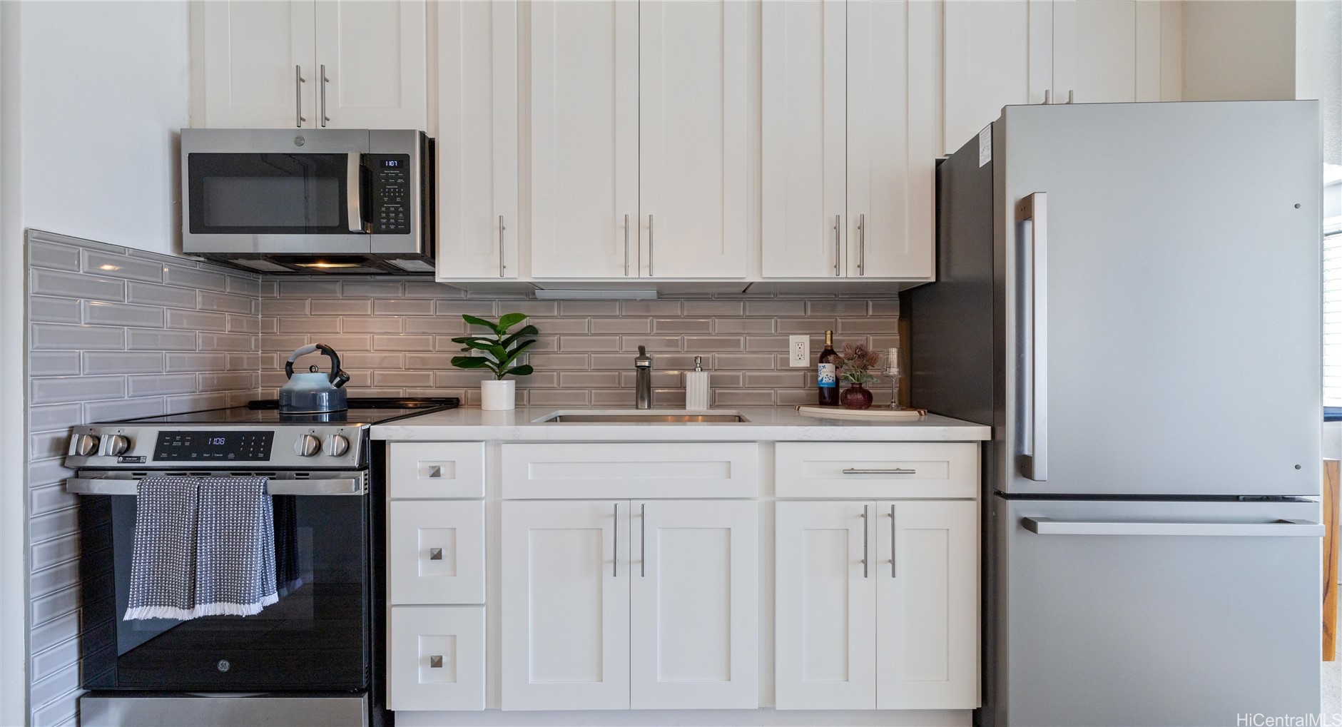 1655 Makaloa Street 1814 Property Photo 7