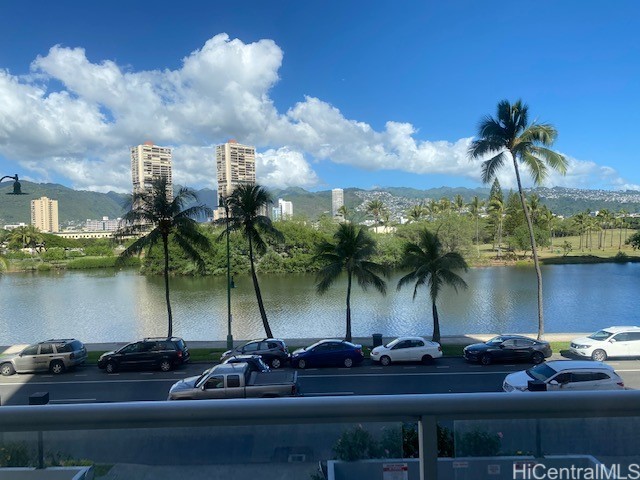 2233 Ala Wai Boulevard 3c Property Photo 2