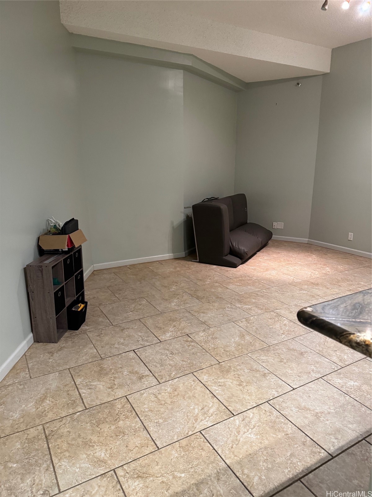 1088 Bishop Street 203 Property Photo 17