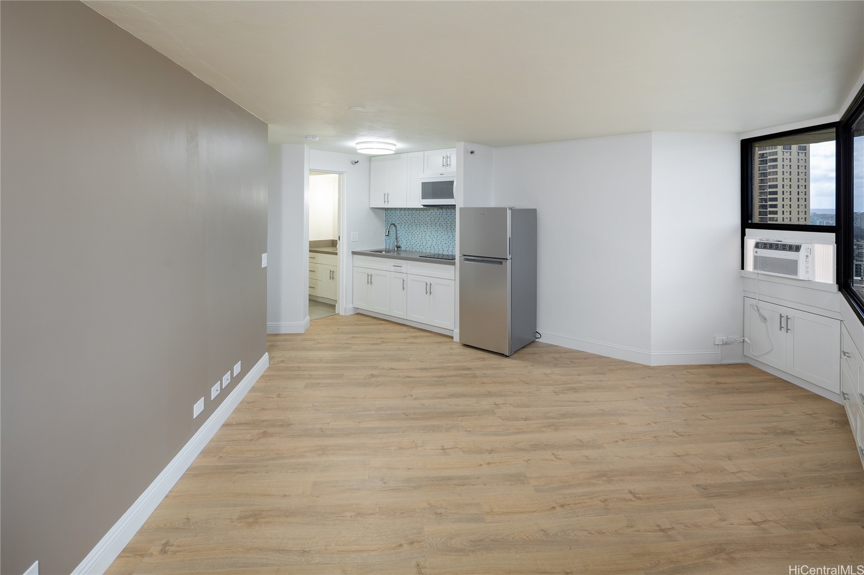 1700 Ala Moana Boulevard 3104 Property Photo 5