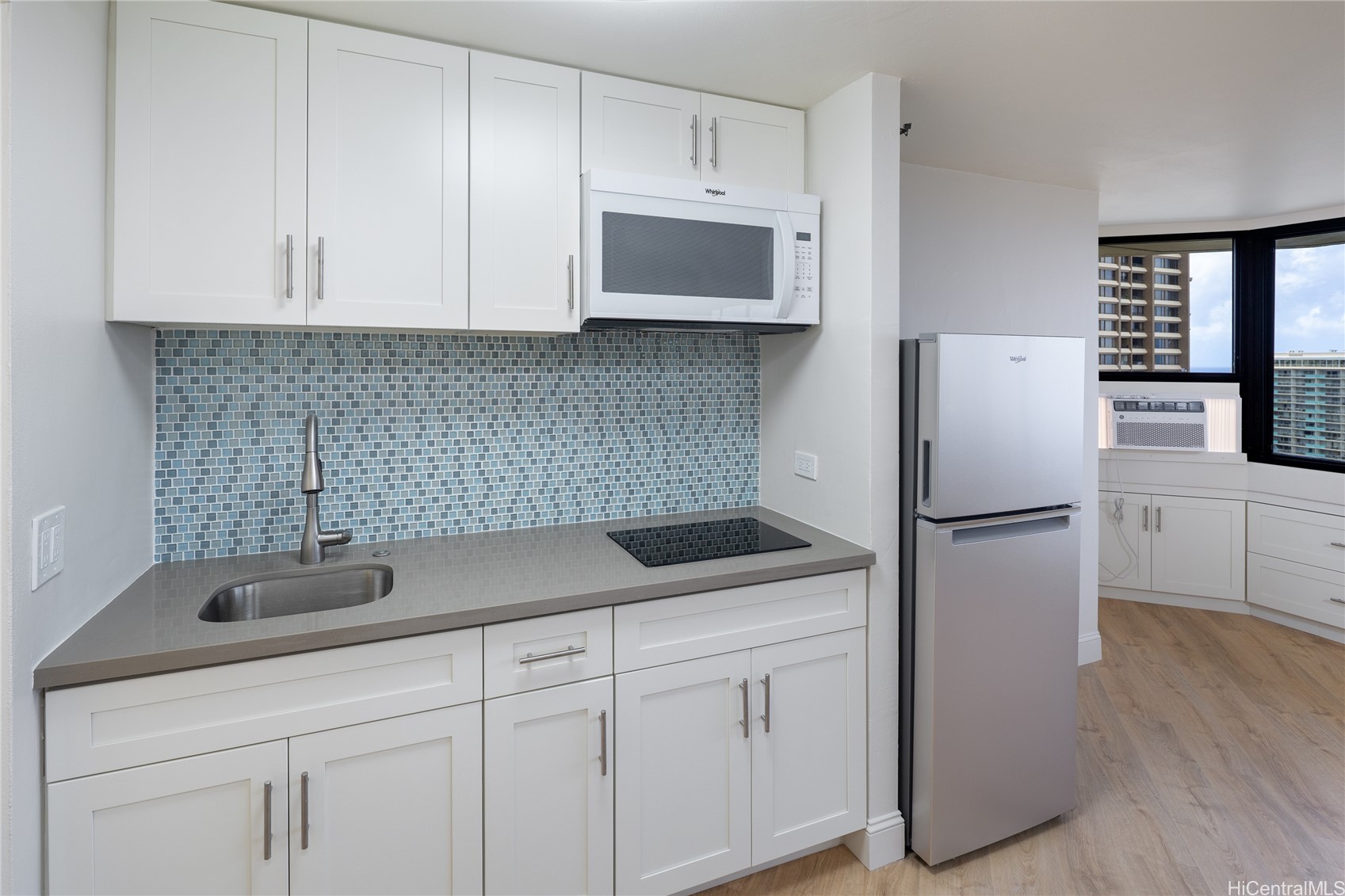 1700 Ala Moana Boulevard 3104 Property Photo 9