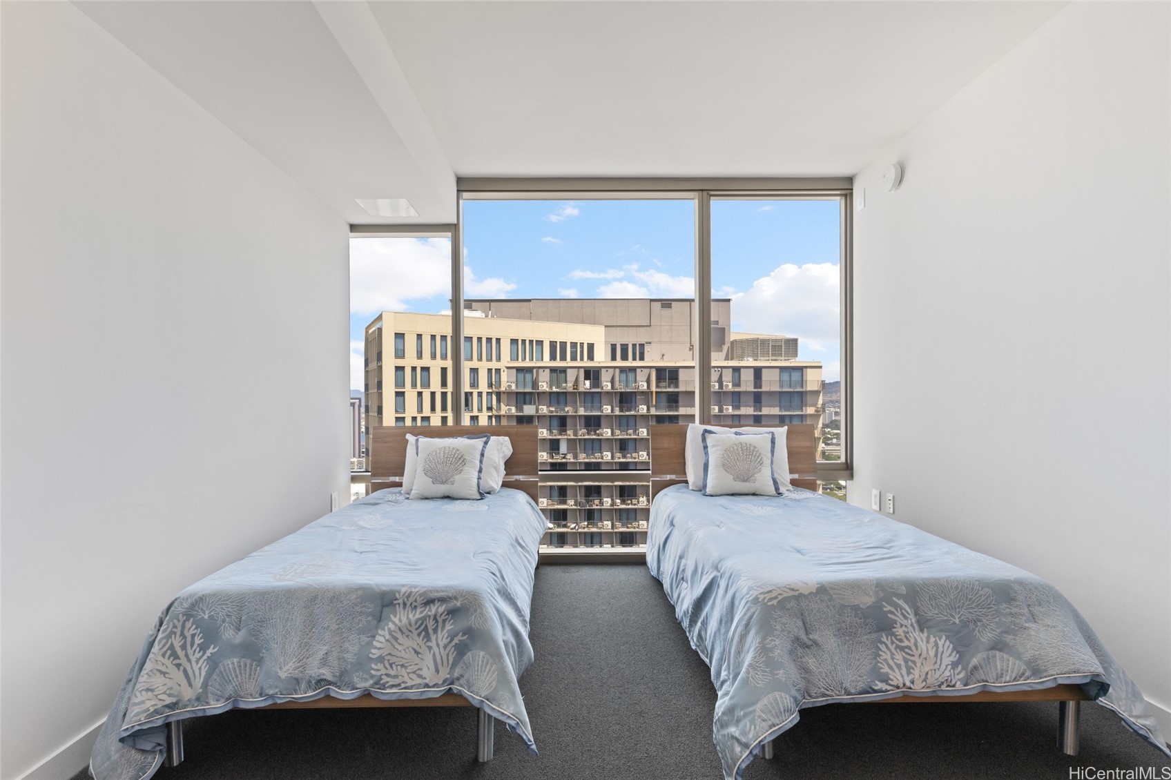 1001 Queens Street 3805 Property Photo 10