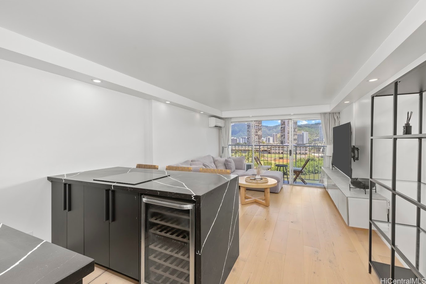 2211 Ala Wai Boulevard 906 Property Photo 8
