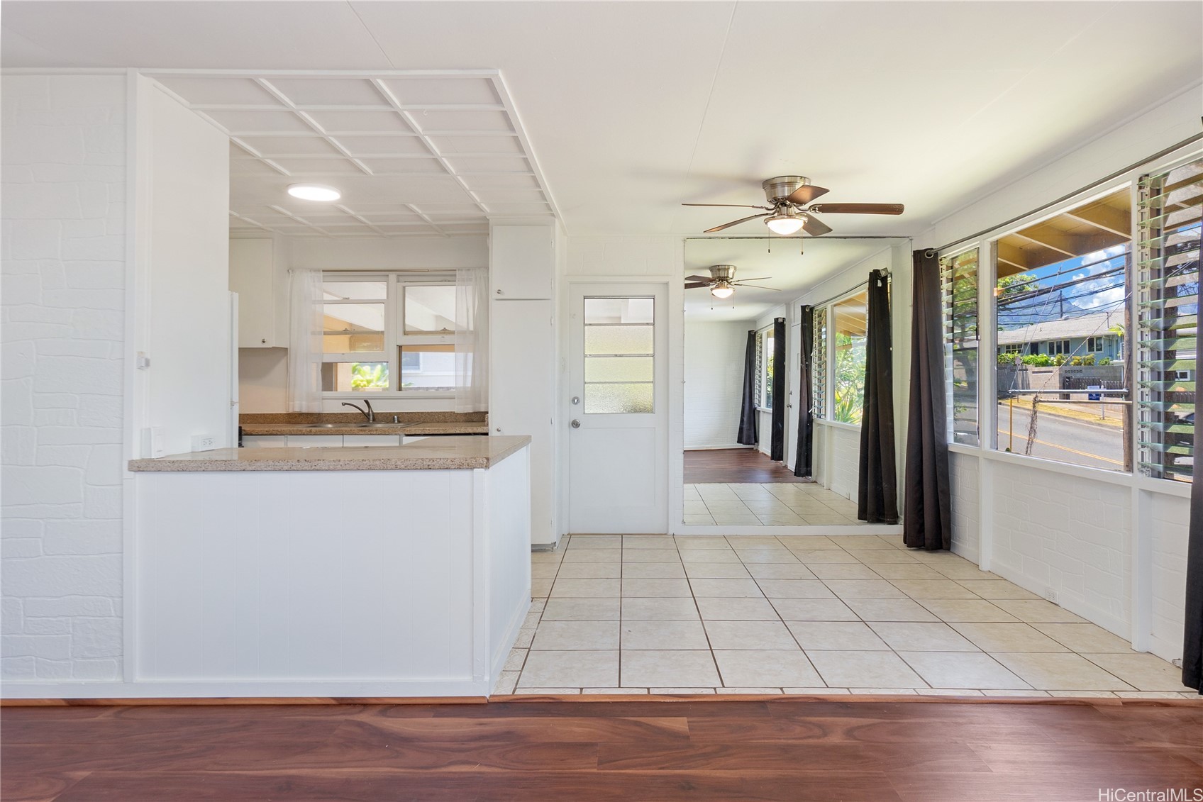 1233 Keolu Drive Property Photo 5