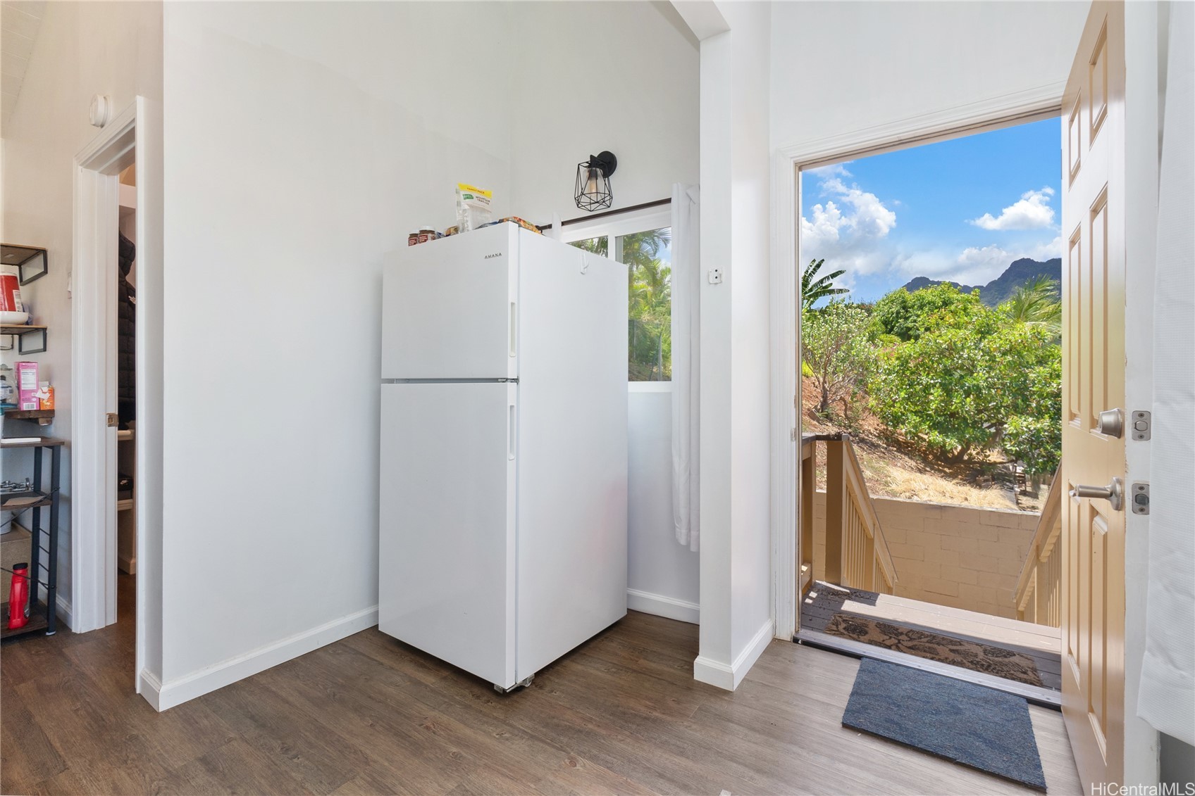 1233 Keolu Drive Property Photo 15