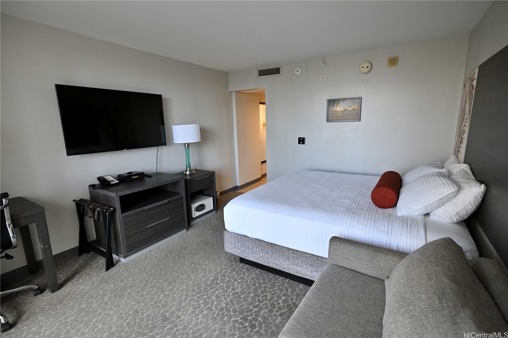 1850 Ala Moana Boulevard 415 Property Photo 2