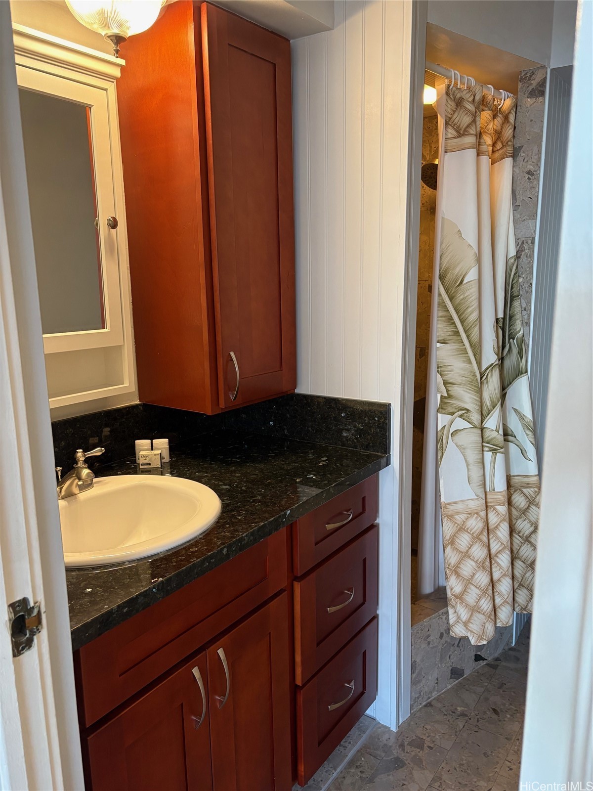 1700 Ala Moana Boulevard 3201 Property Photo 8