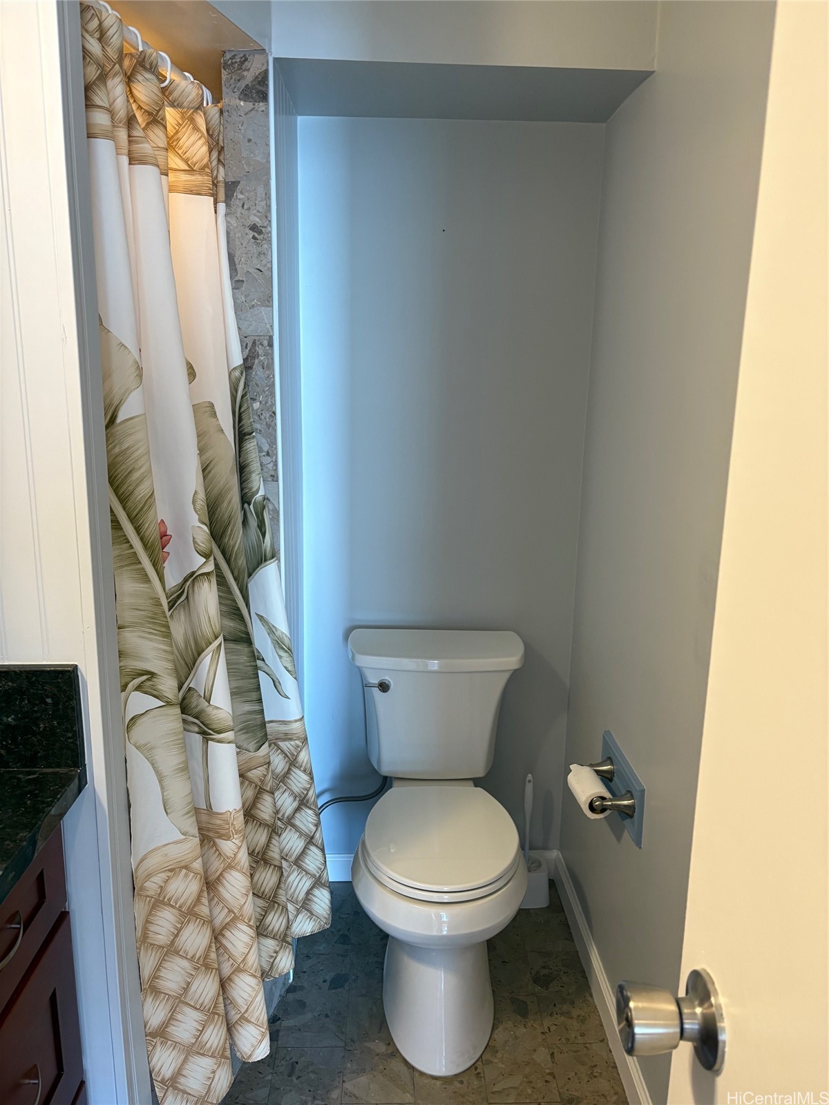 1700 Ala Moana Boulevard 3201 Property Photo 9