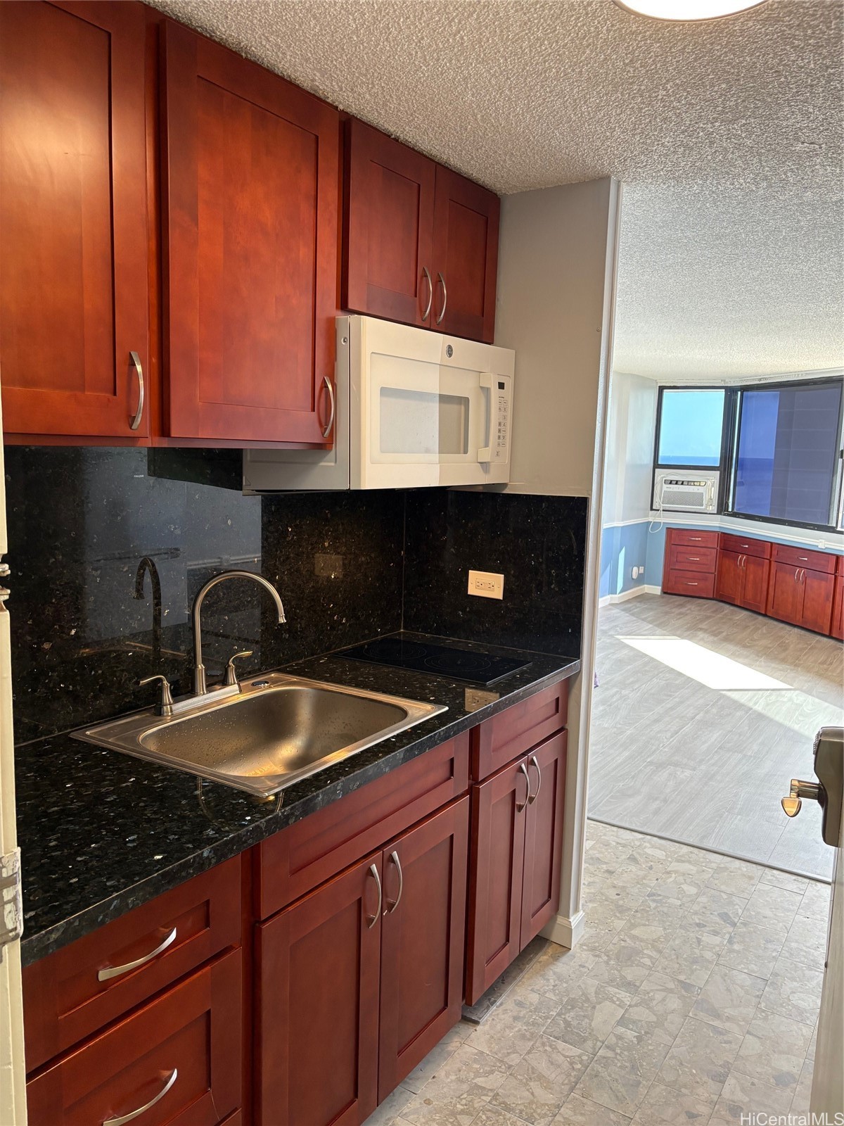 1700 Ala Moana Boulevard 3202 Property Photo 1