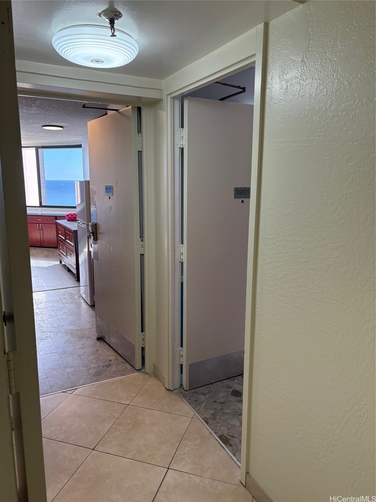 1700 Ala Moana Boulevard 3202 Property Photo 11