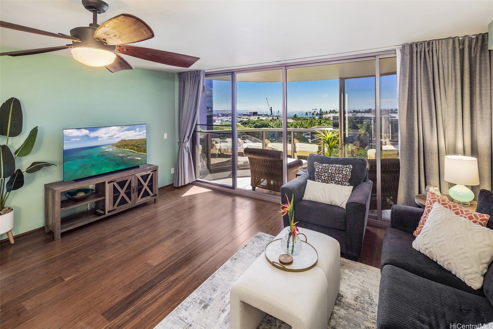 425 South Street 803 Property Photo 1