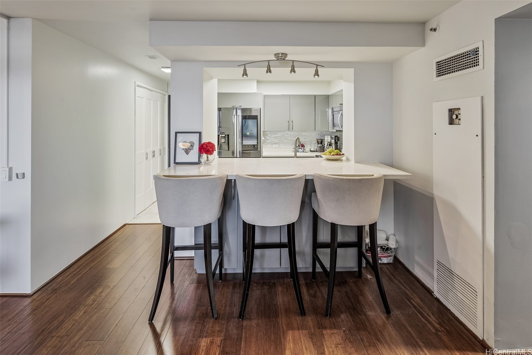 425 South Street 803 Property Photo 14