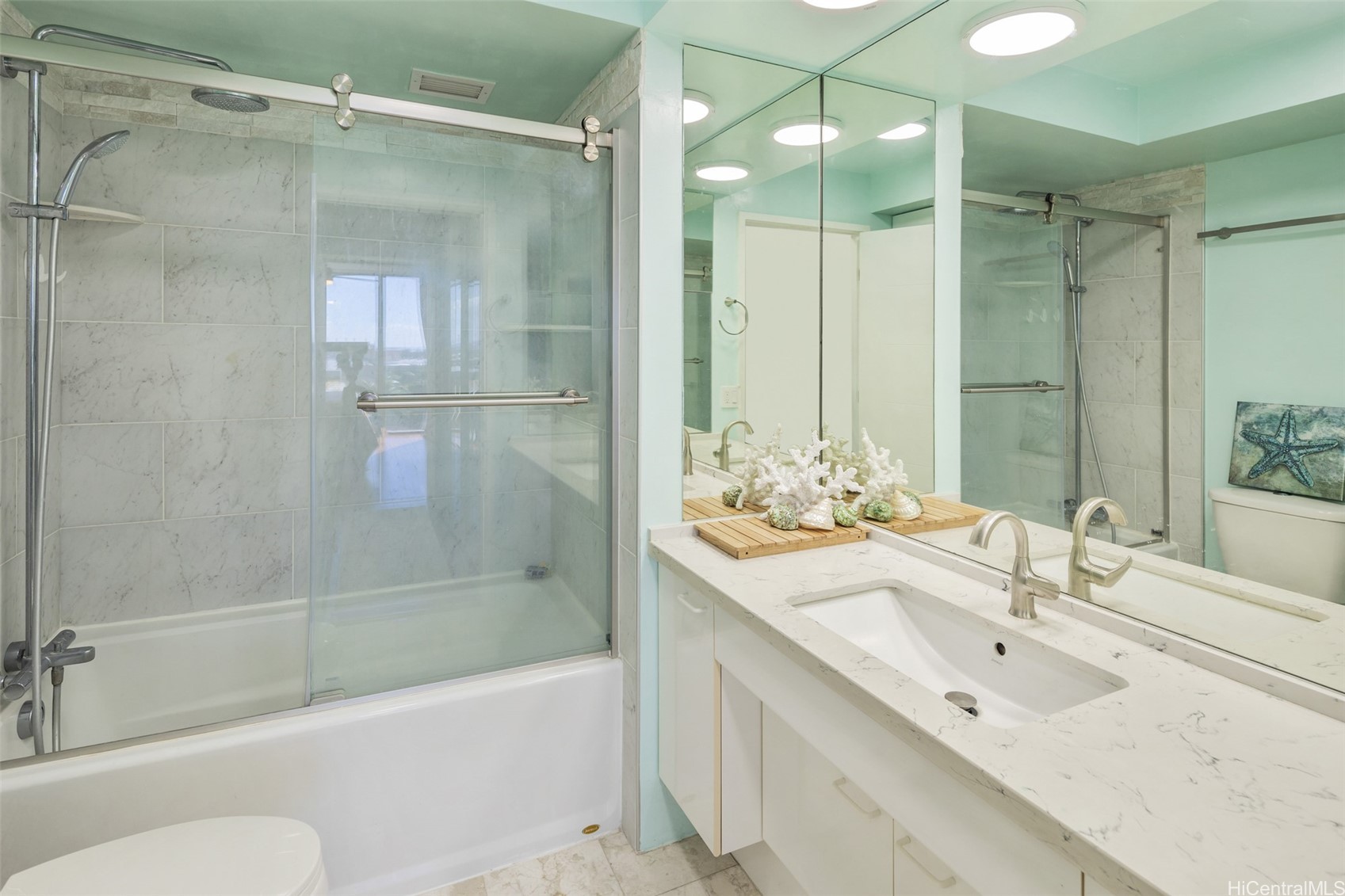 425 South Street 803 Property Photo 19