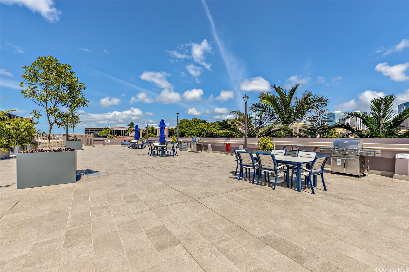 425 South Street 803 Property Photo 23