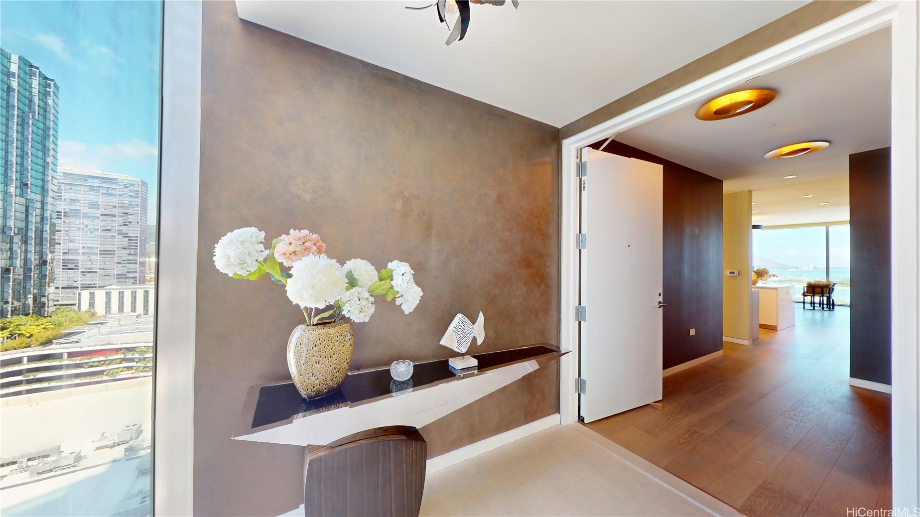 1118 Ala Moana Boulevard 1606 Property Photo 1