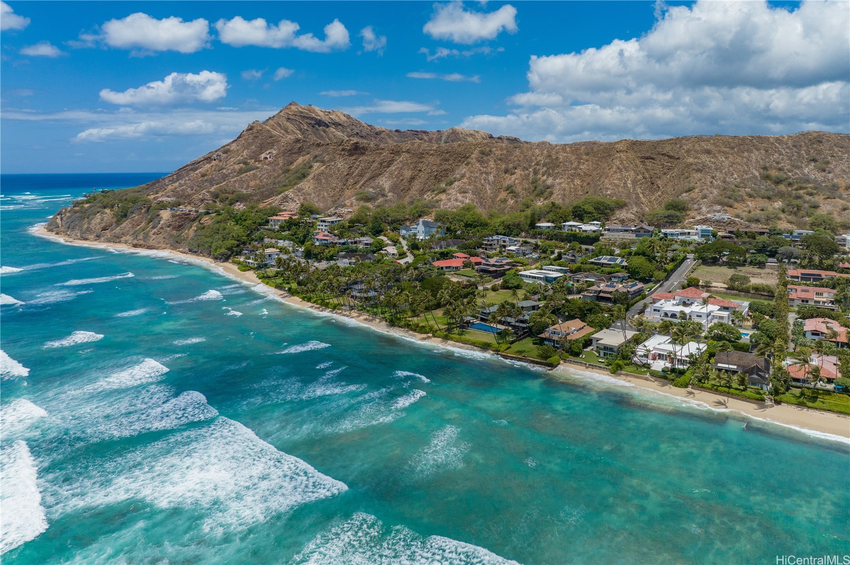 3735- Diamond Head Road Property Photo 2