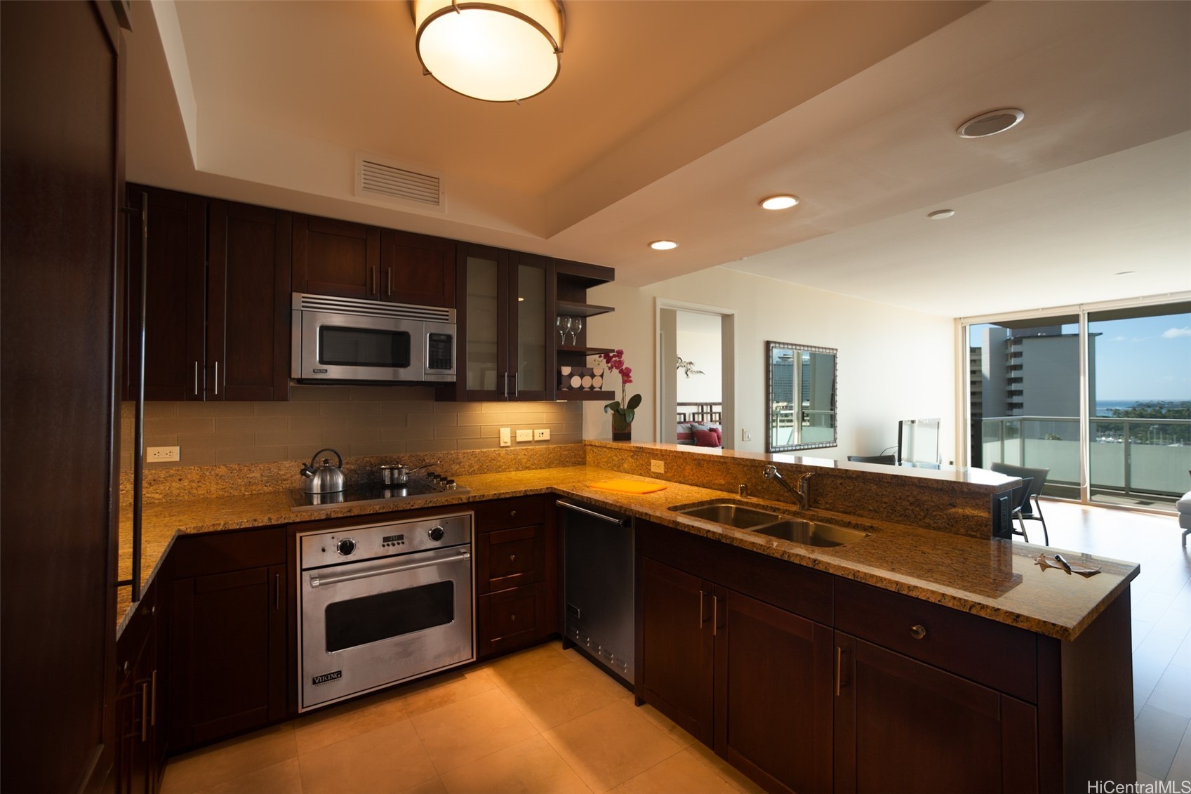 1551 Ala Wai Boulevard 1005 Property Photo 9
