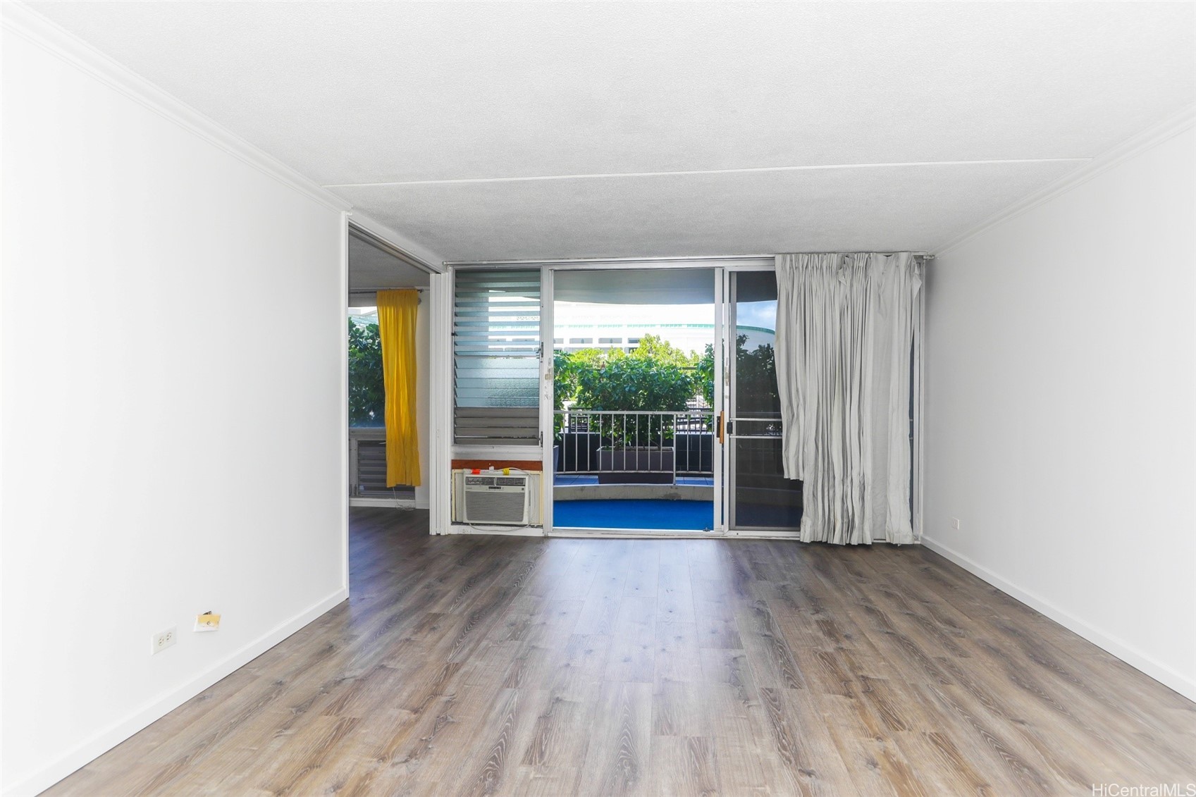 1717 Ala Wai Boulevard 303 Property Photo 9