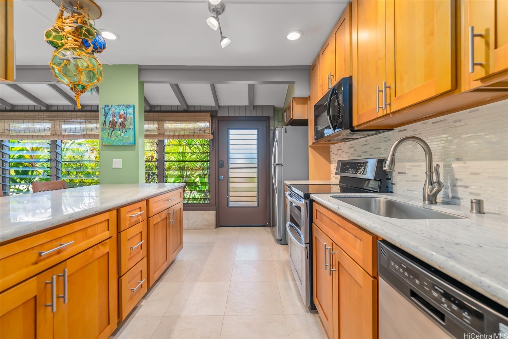 68-615 Farrington Highway 5b Property Photo 3