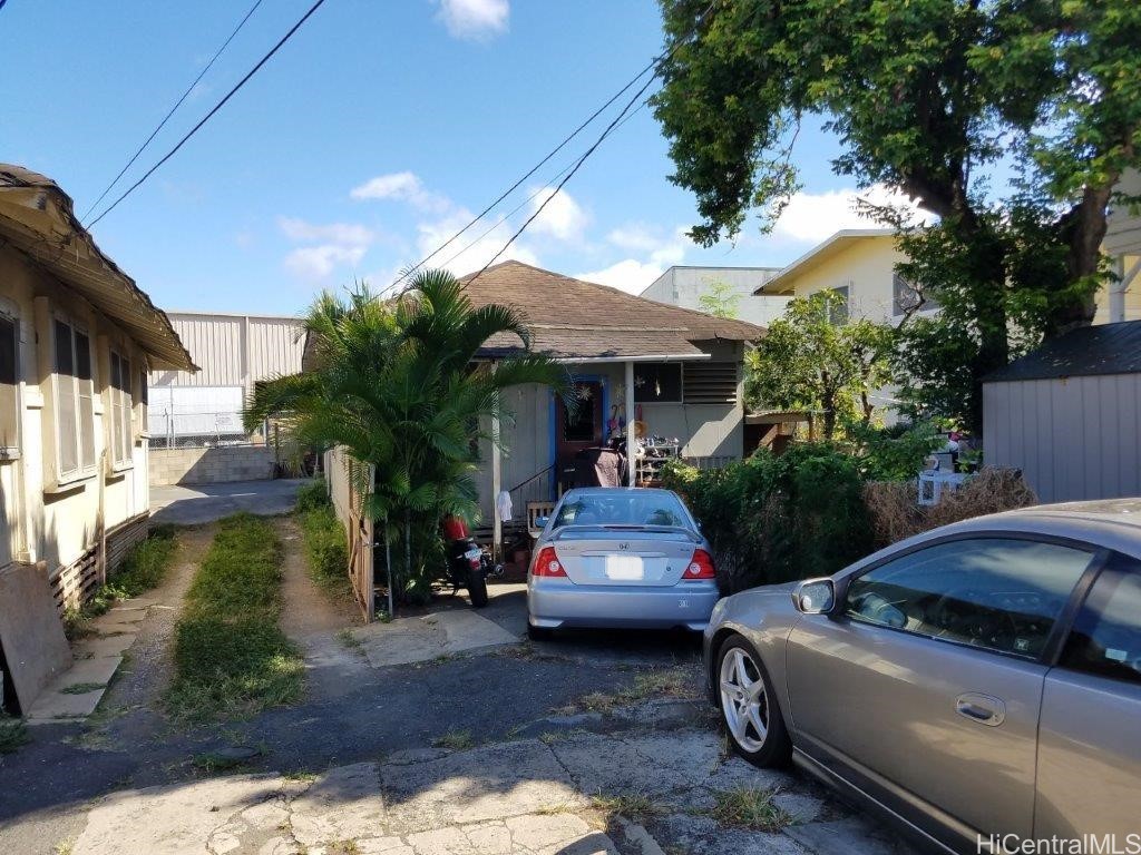 915/915c/916c Eu Lane Property Photo 3