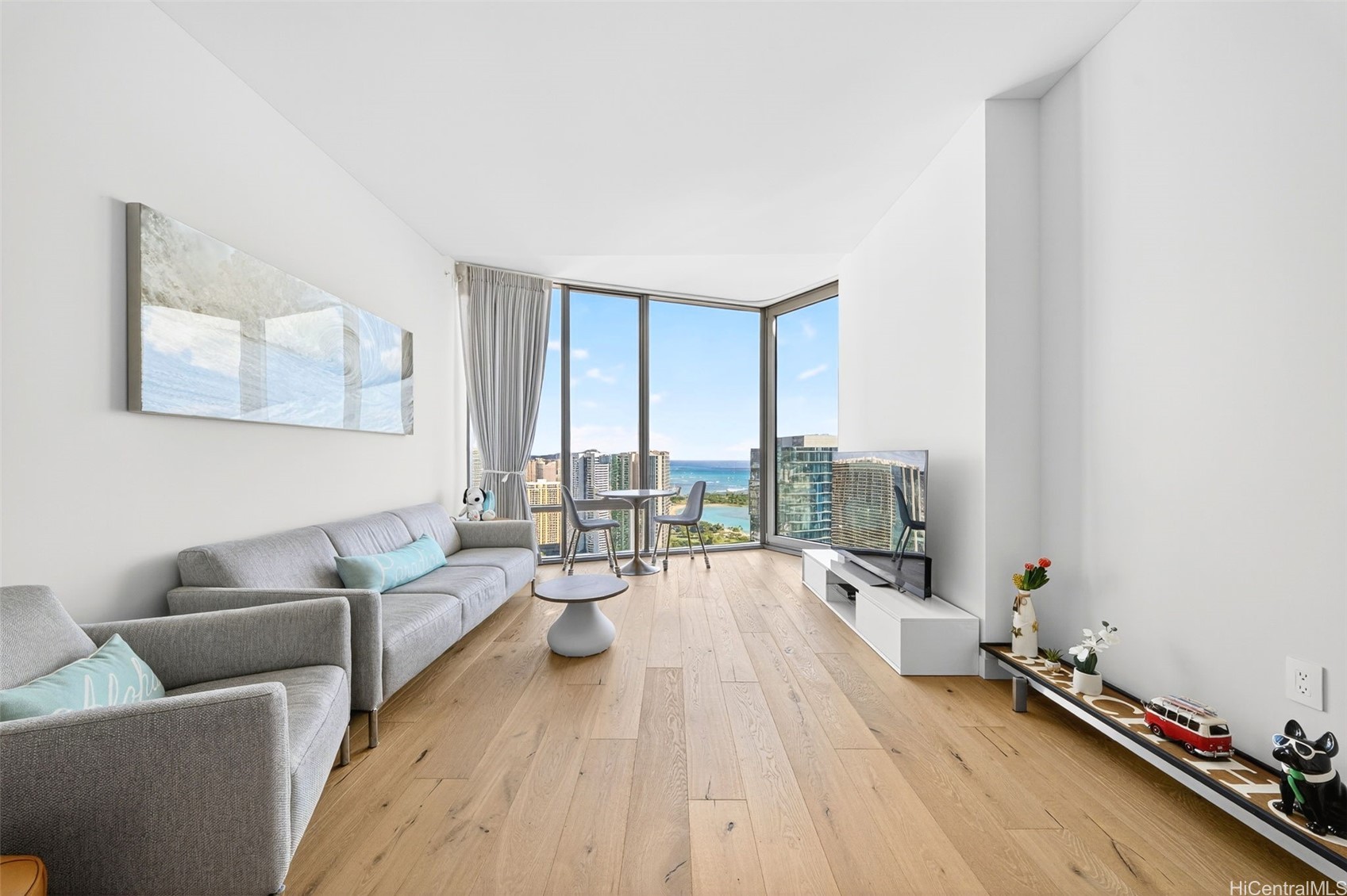 1001 Queen Street Ph 4006 Property Photo 3