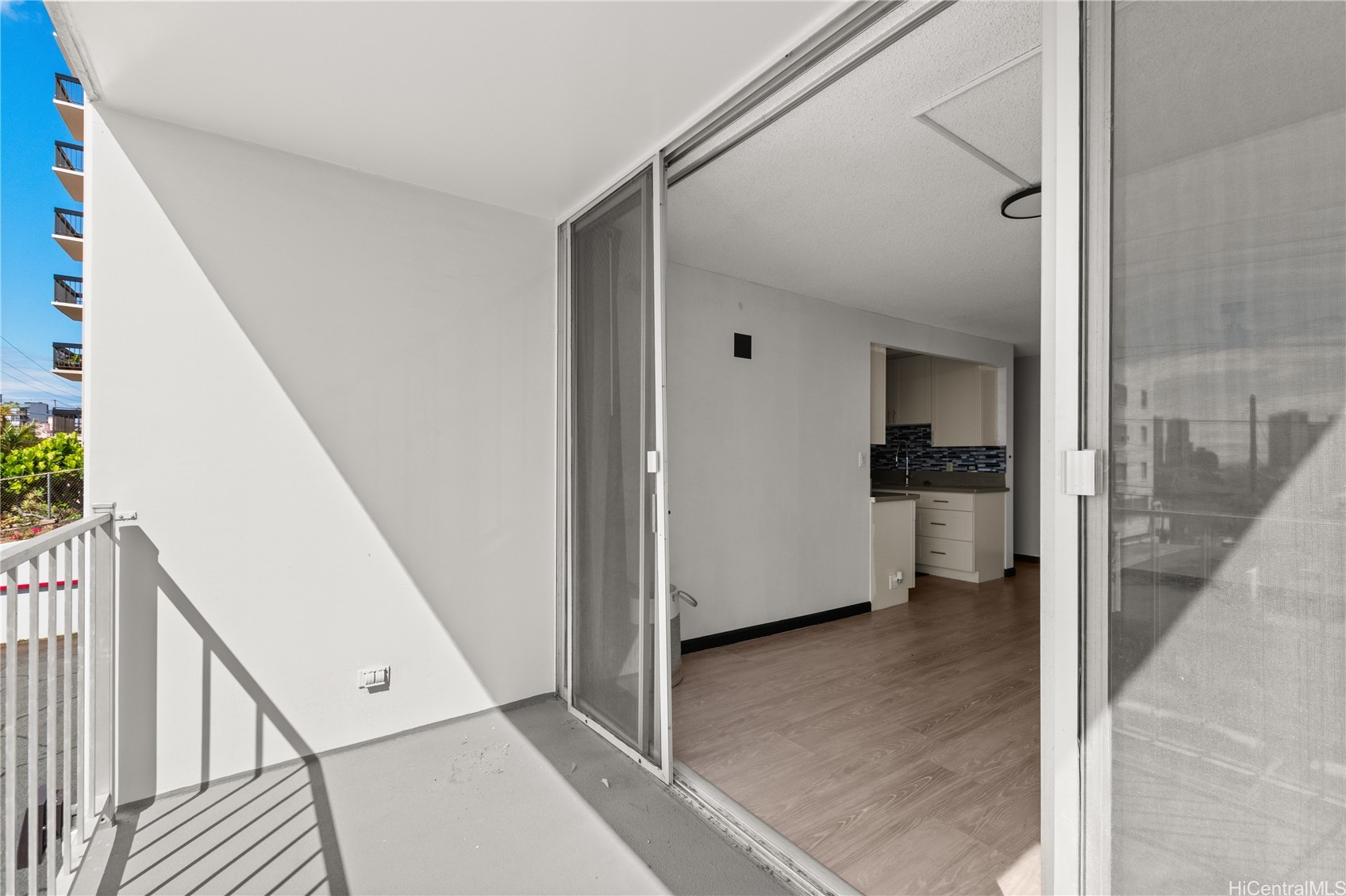 1069 Spencer Street 101 Property Photo 5