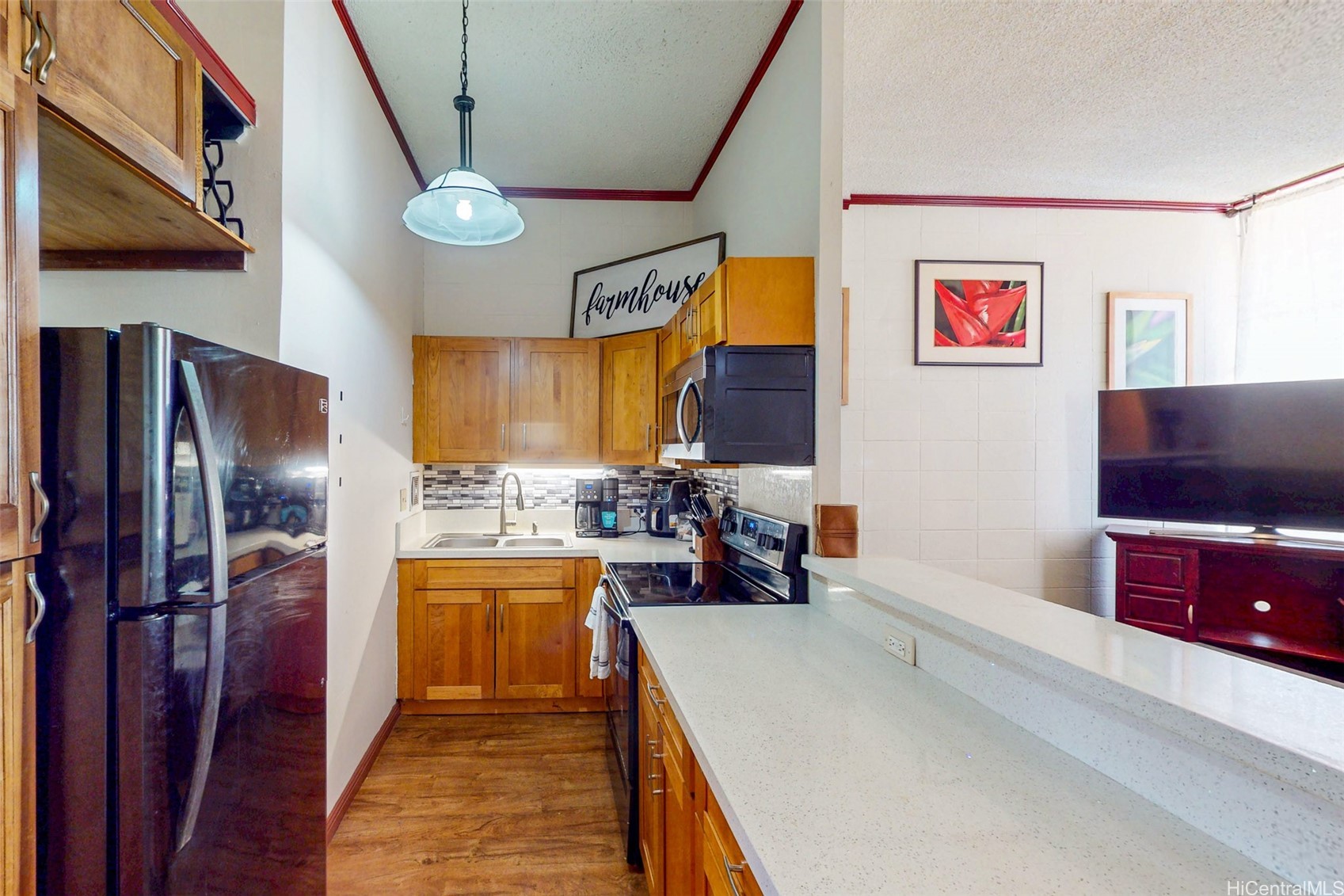 94-246 Leoku Street E103 Property Photo 8
