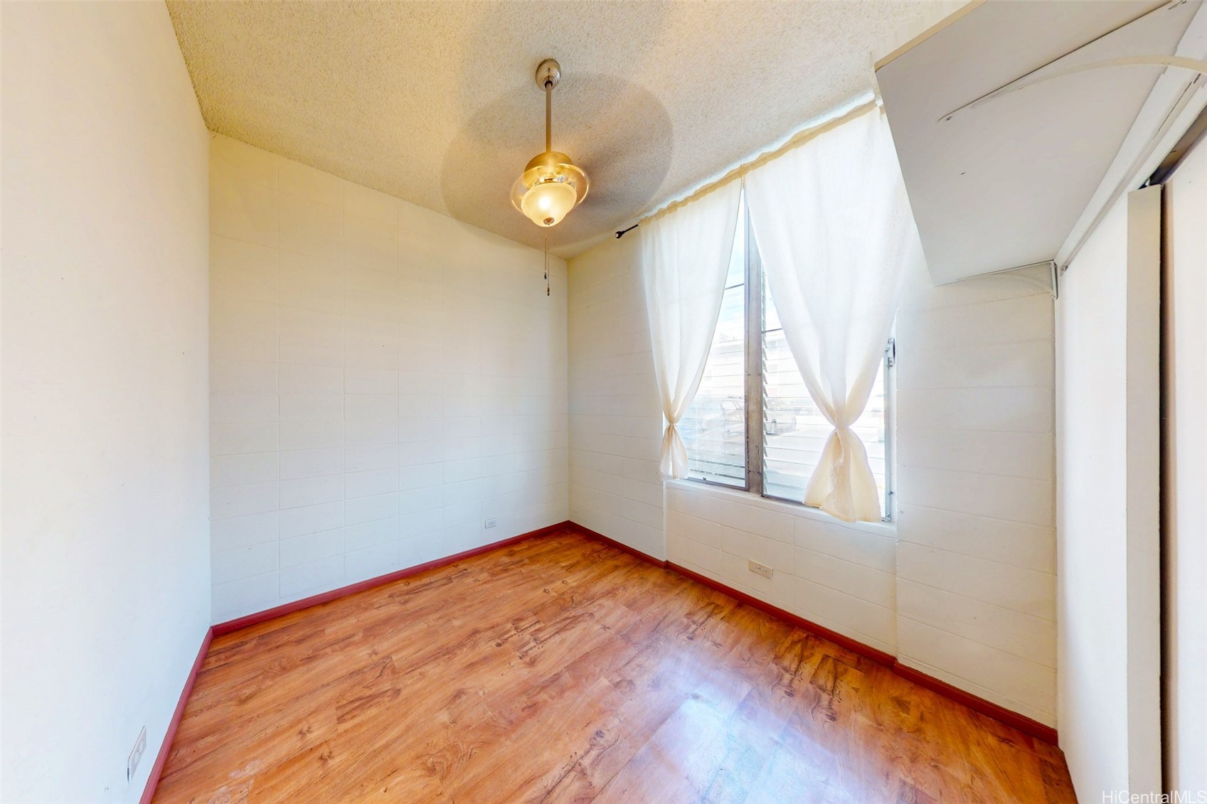 94-246 Leoku Street E103 Property Photo 14