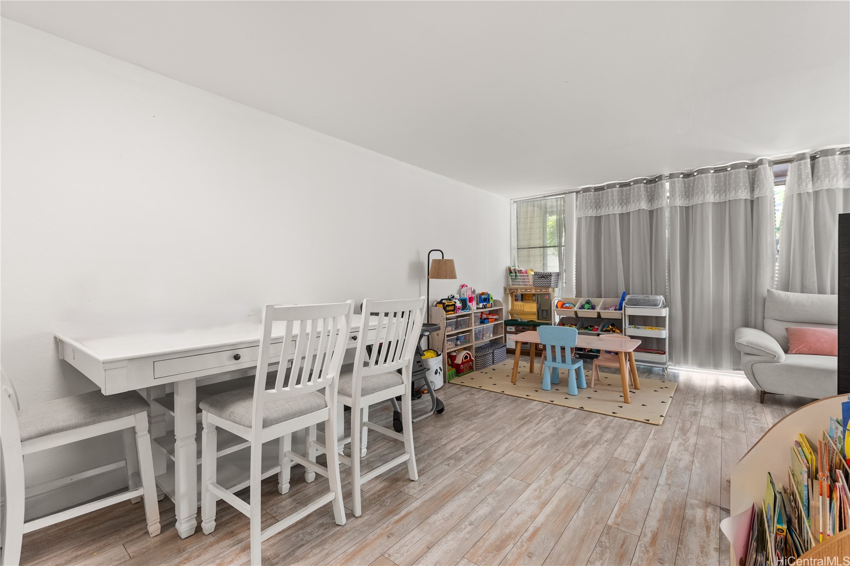 98-360 Koauka Loop 206 Property Photo 6