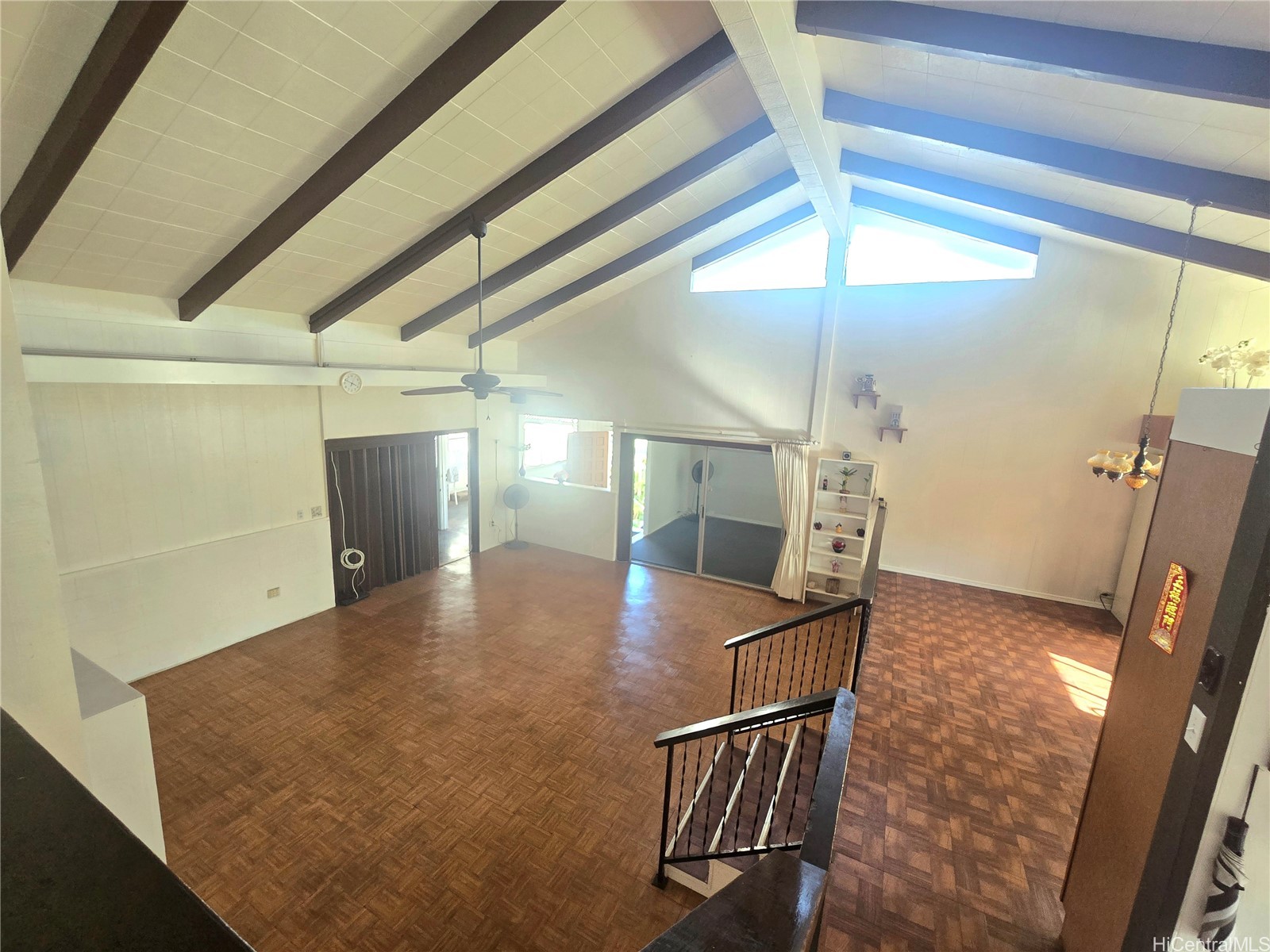 99-058 Nalopaka Place Property Photo 3