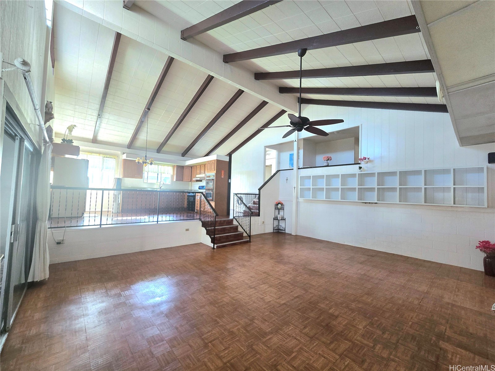 99-058 Nalopaka Place Property Photo 4