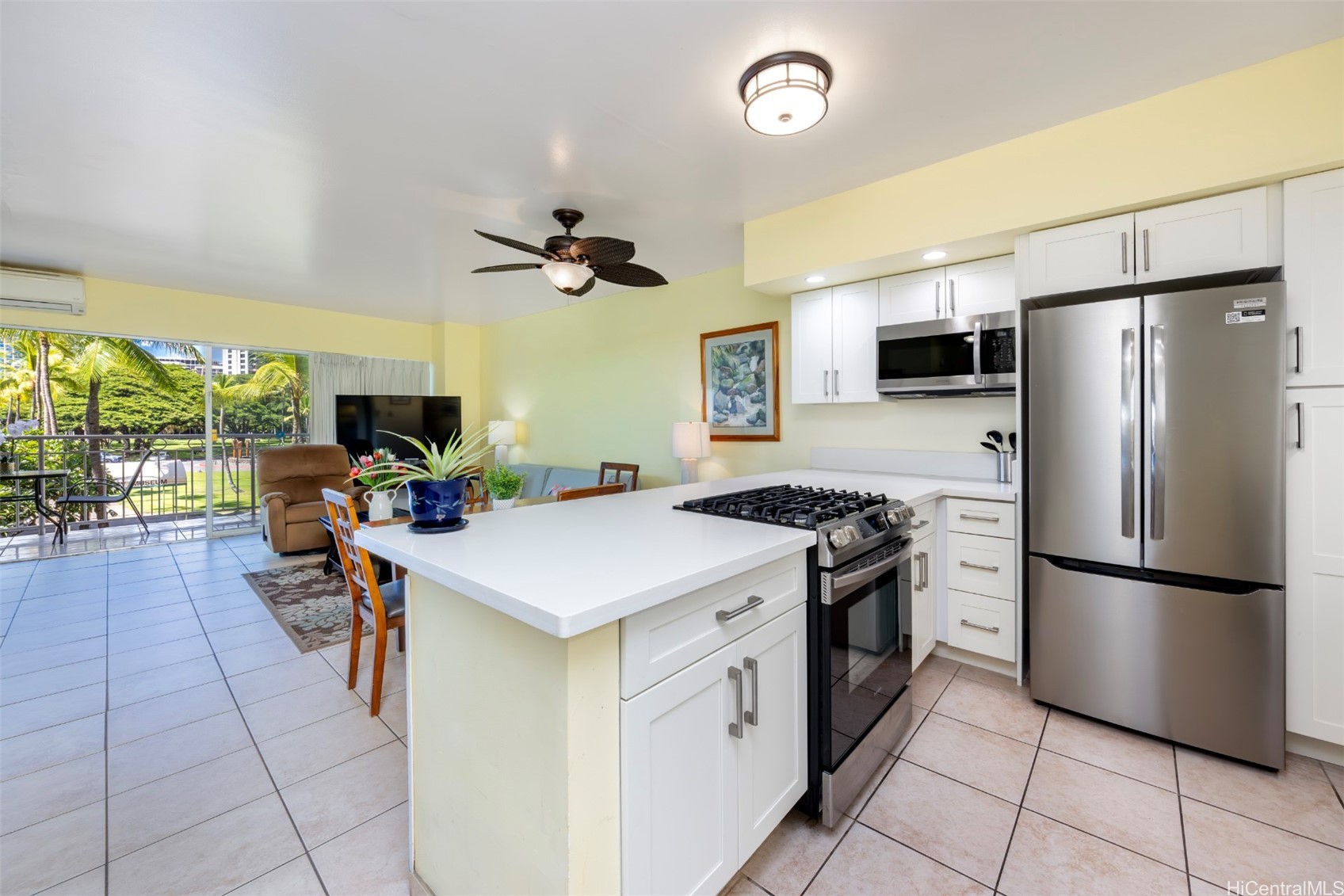 2161 Kalia Road 218 Property Photo 15