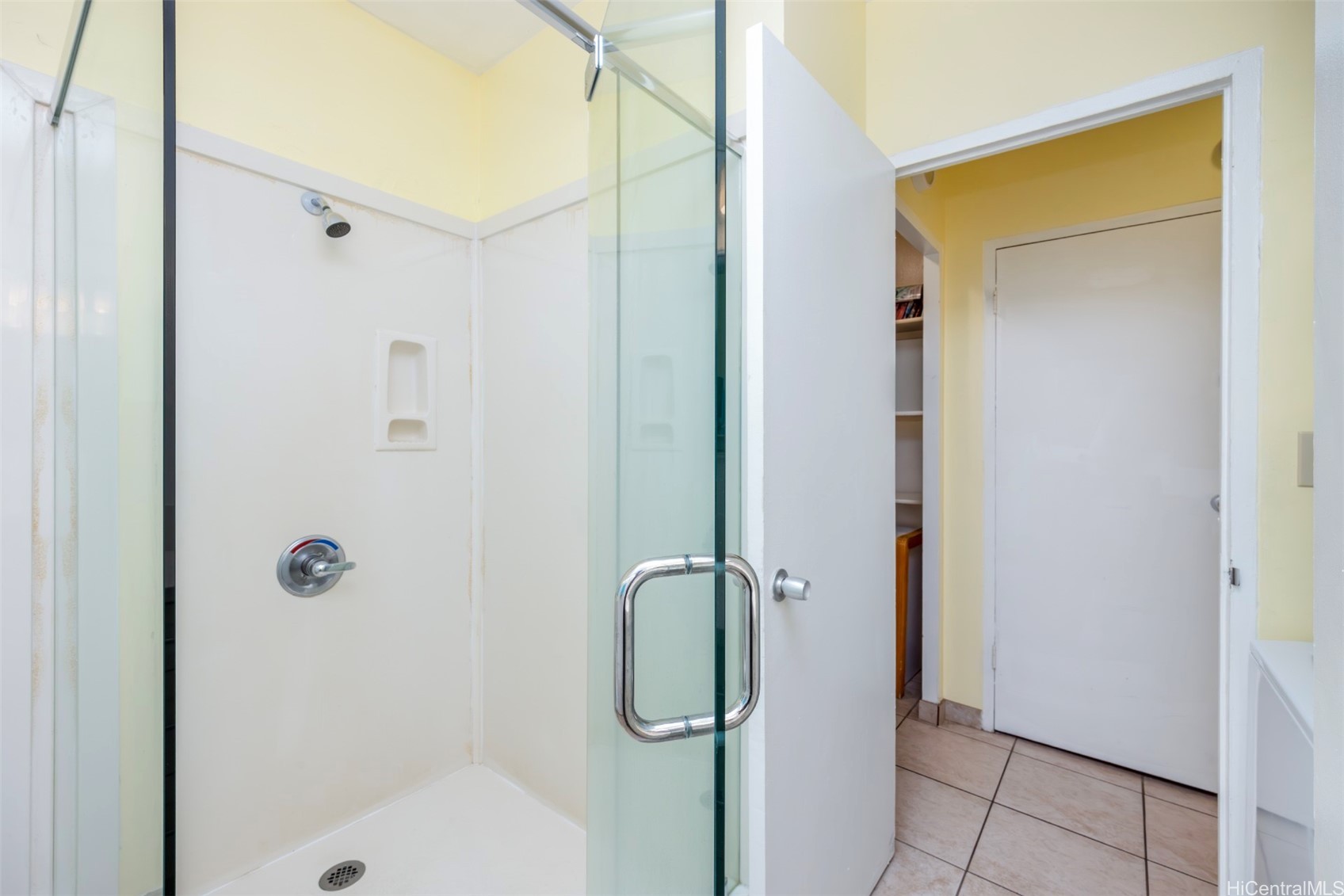 2161 Kalia Road 218 Property Photo 19