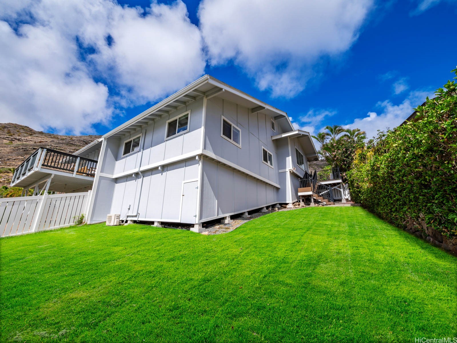 819 Papalalo Place Property Photo 10