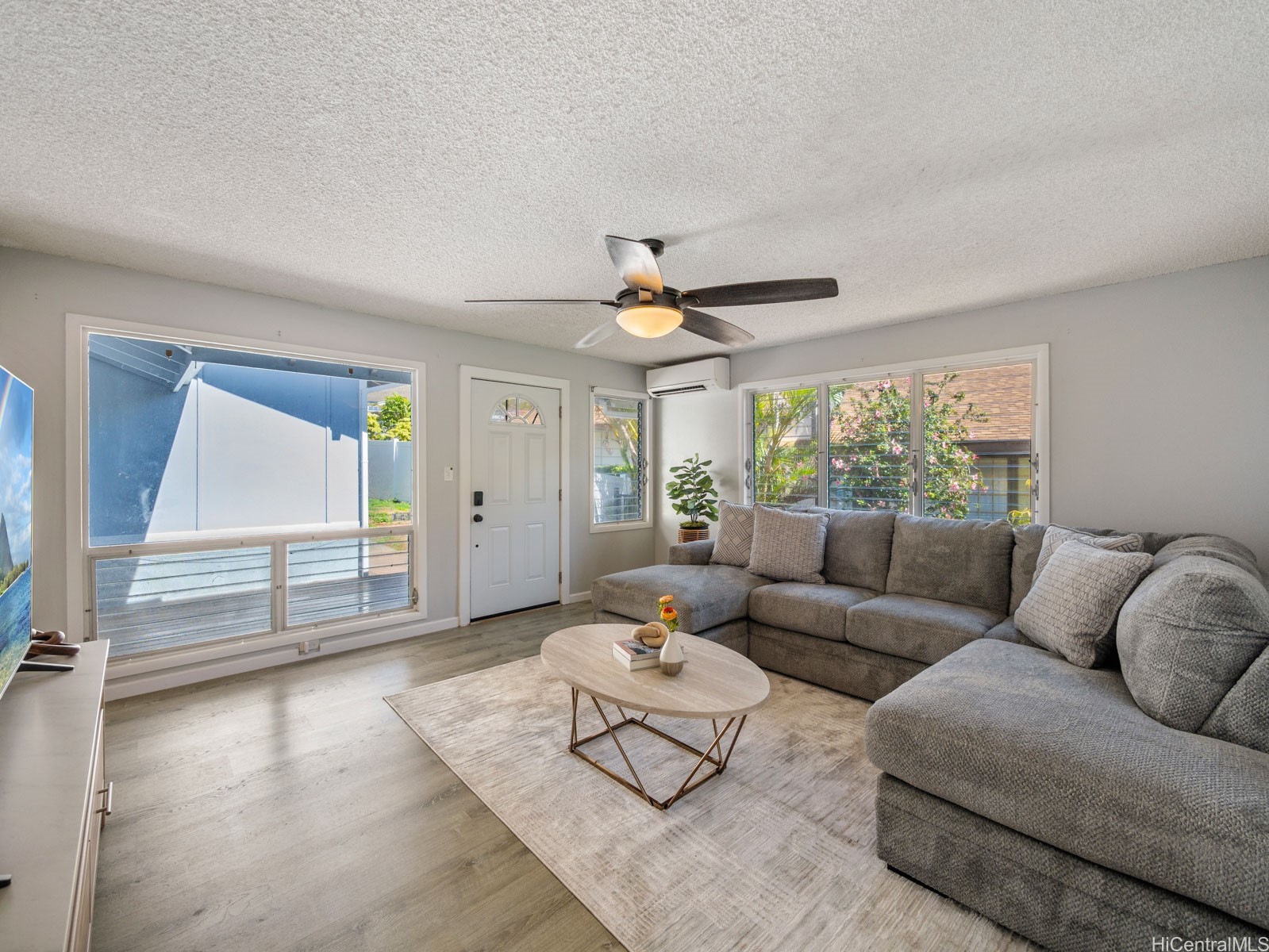 819 Papalalo Place Property Photo 13