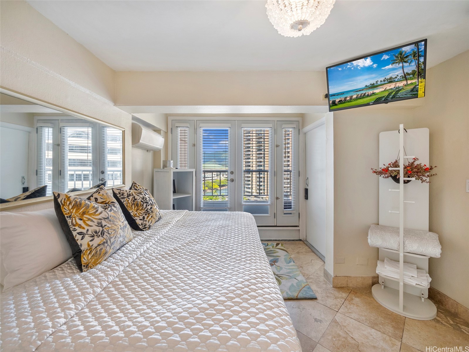 1690 Ala Moana Boulevard 1401 Property Photo 5