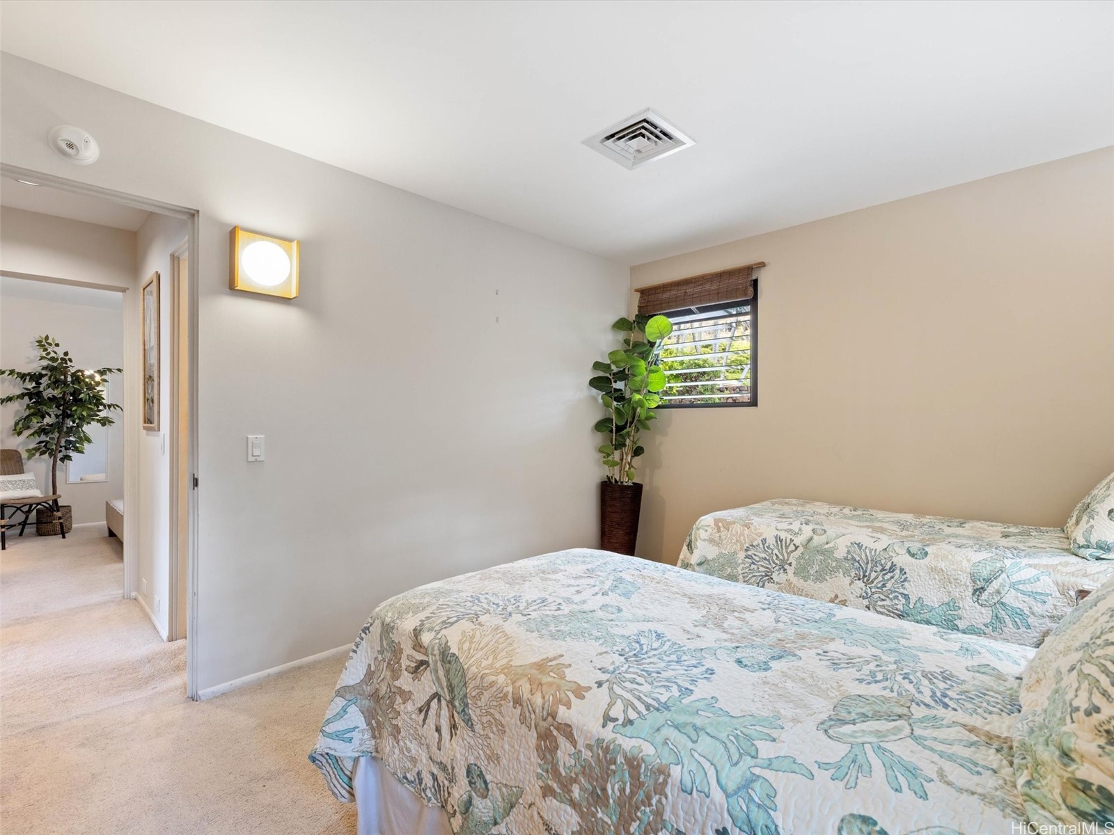 5543 Kalanianaole Highway Property Photo 14