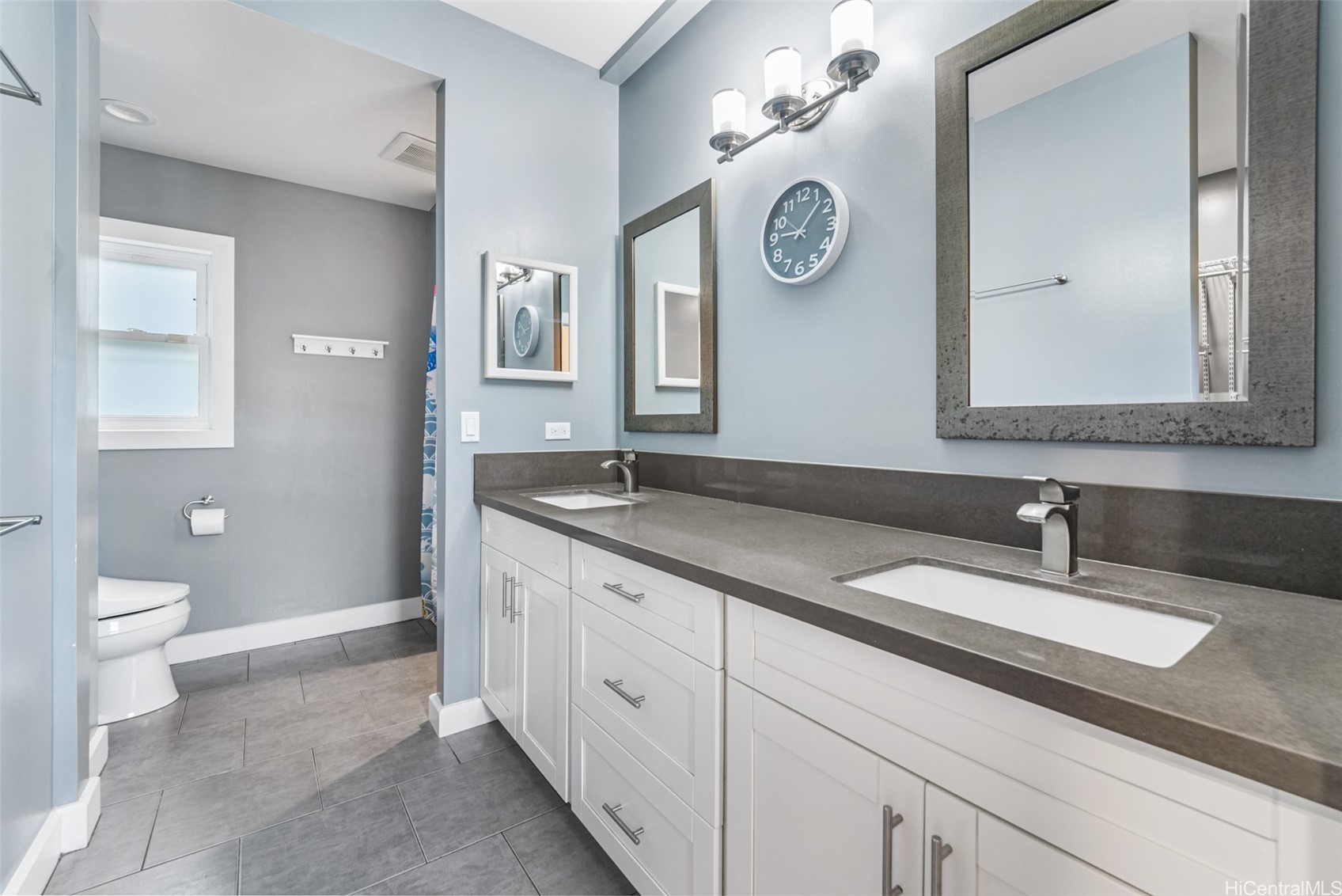 2054 Hillcrest Street Property Photo 12