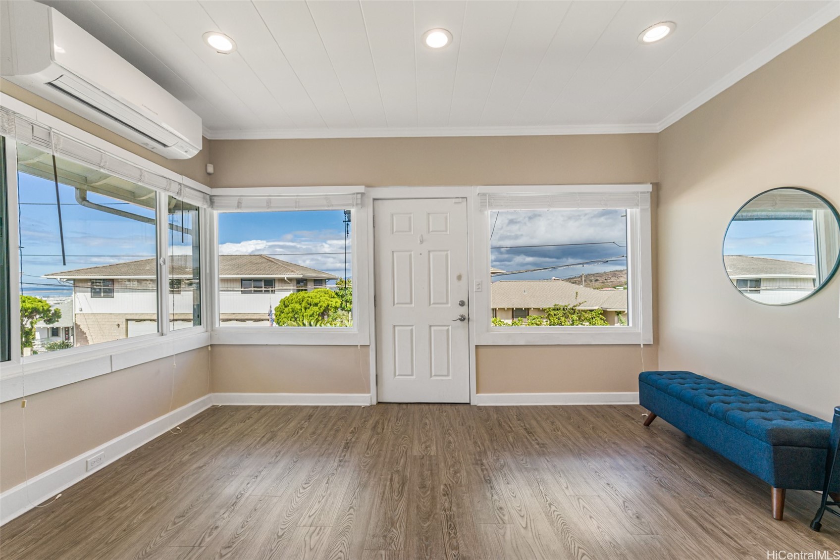 2054 Hillcrest Street Property Photo 20