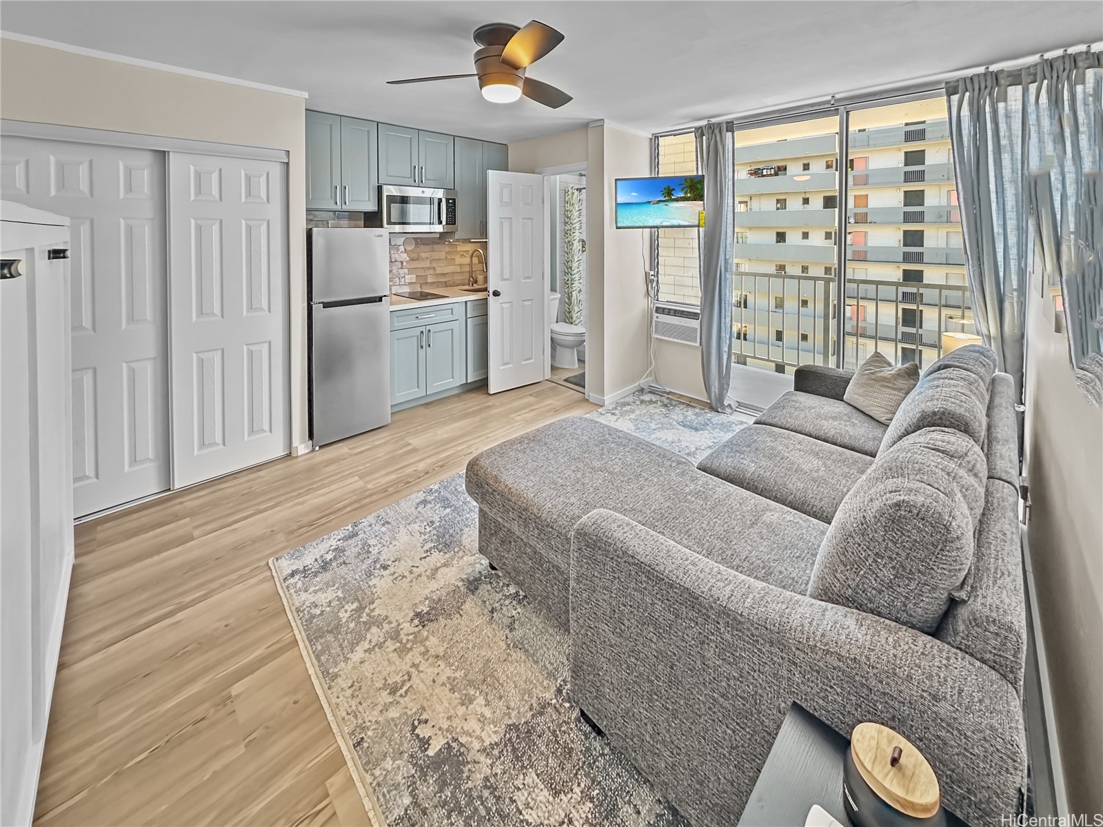 2509 Ala Wai Boulevard 904 Property Photo 3