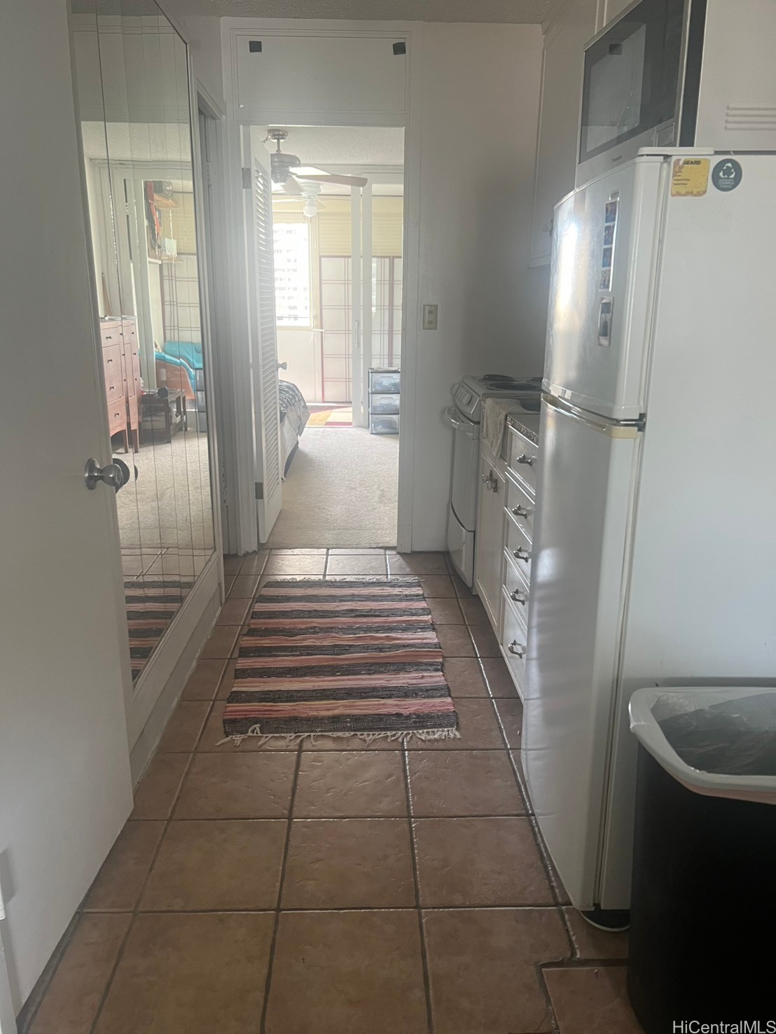 425 Ena Road B1105 Property Photo 2