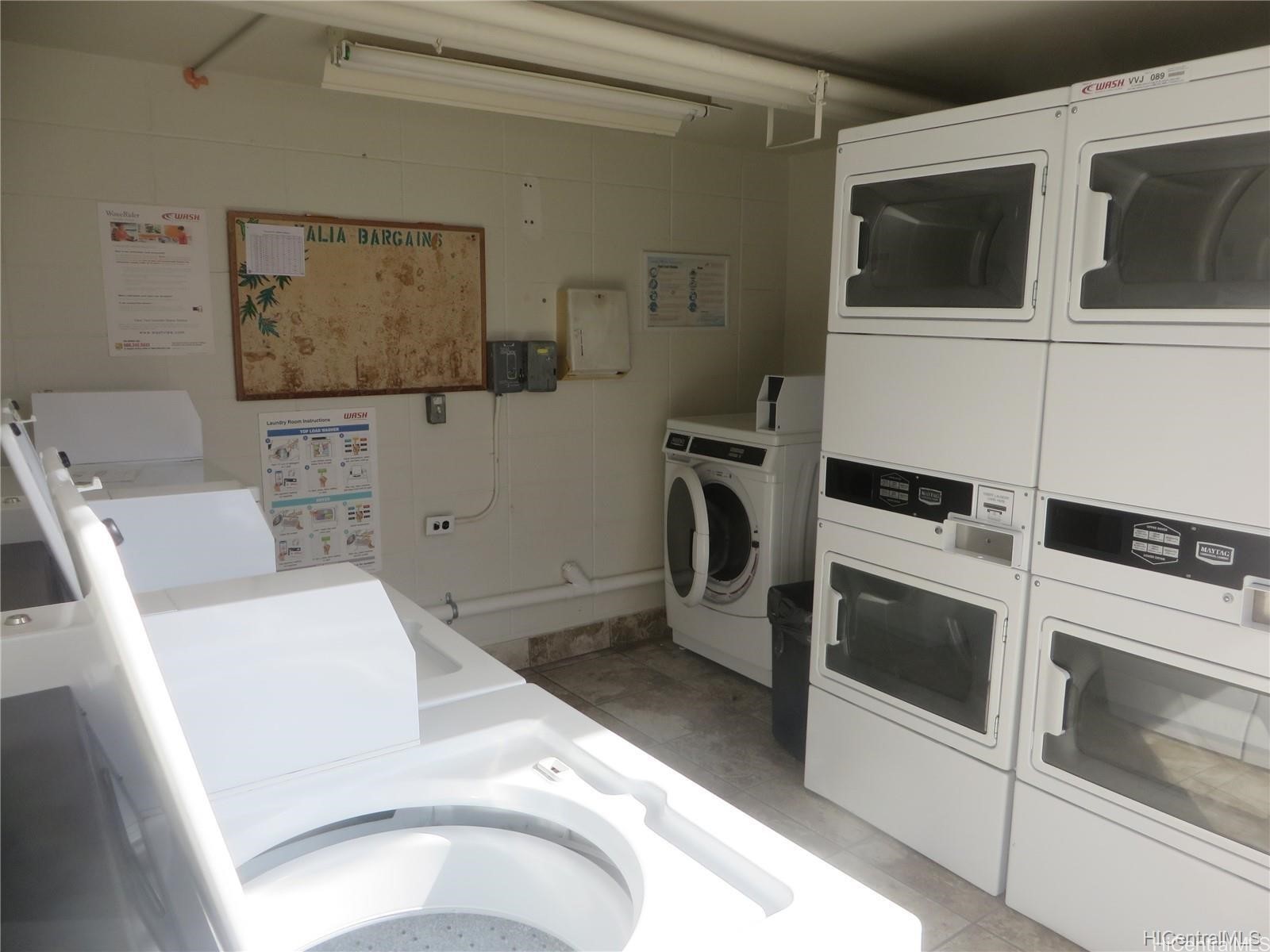 425 Ena Road B1105 Property Photo 17