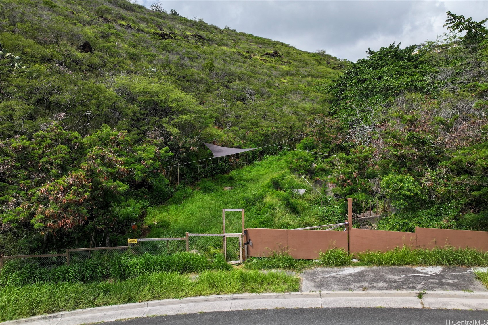 5404 Poola Street Property Photo 4