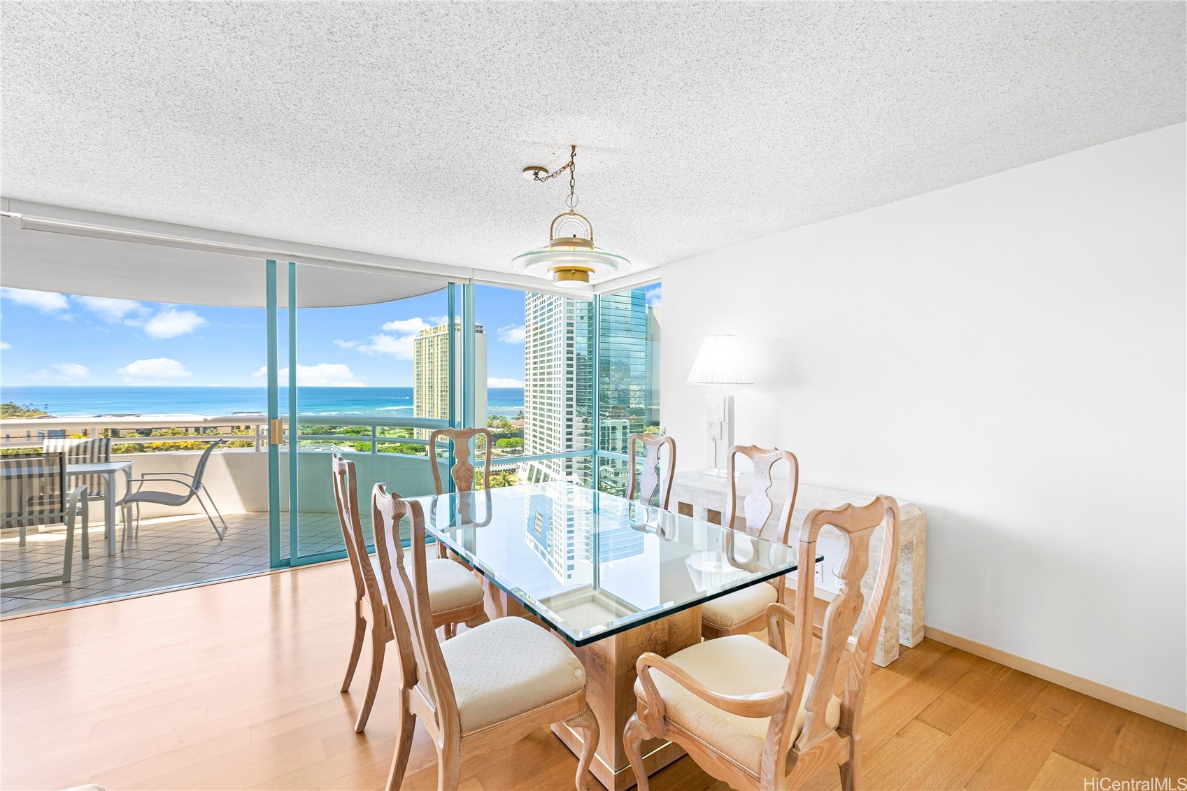 1341 Kapiolani Boulevard 21a Property Photo 5