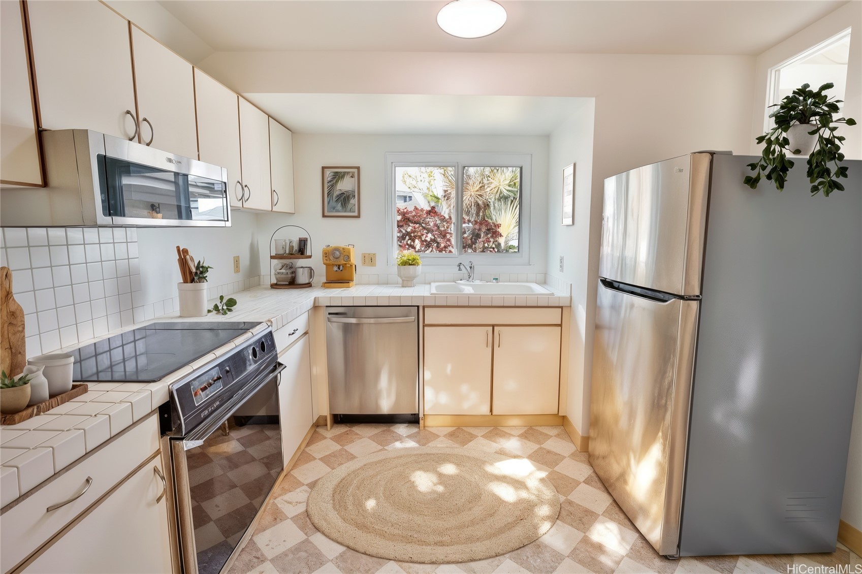 91-1044 Panapanapuhi Street Property Photo 6