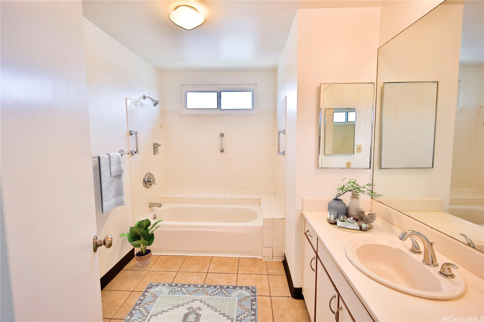 91-1044 Panapanapuhi Street Property Photo 9